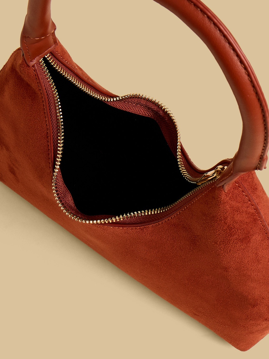 Shoulder Bag with Zip Closure