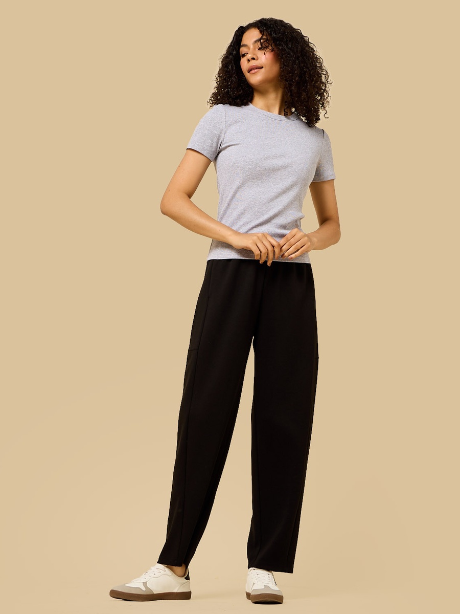 Barrel Fit Joggers