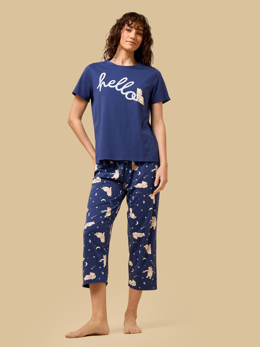 Winnie the Pooh Print Cotton Pyjama Set