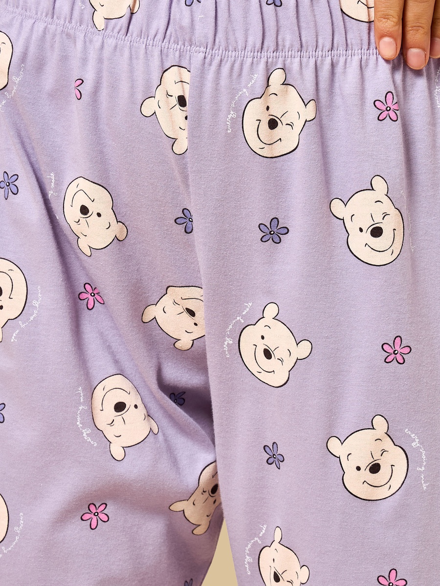 Winnie the Pooh Print Cotton Pyjama Set
