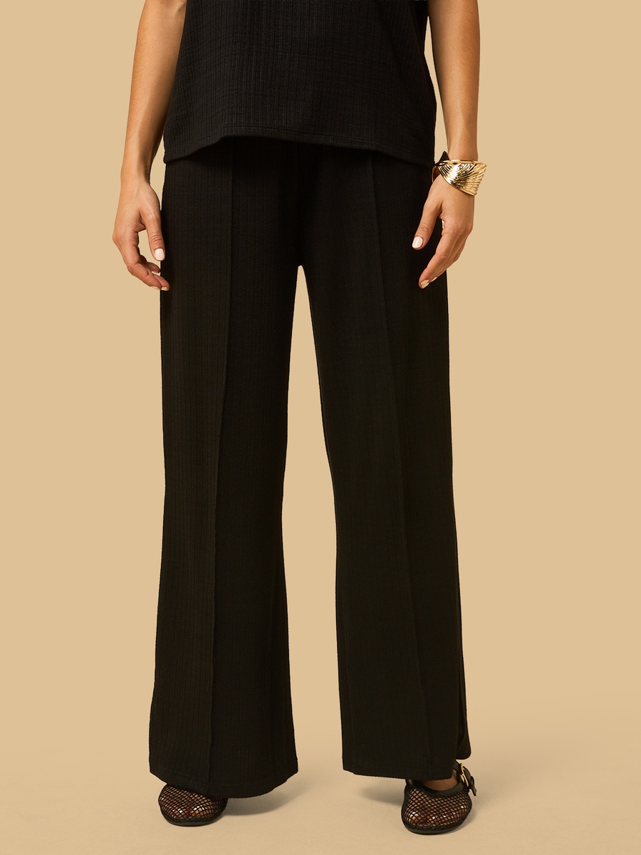 Textured Wide Leg Pants