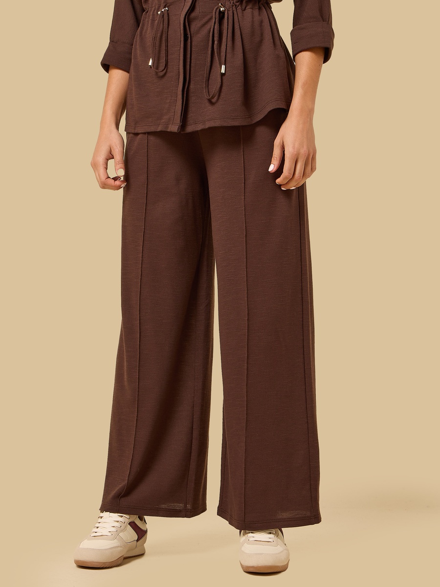 Textured Pintuck Wide Leg Pants
