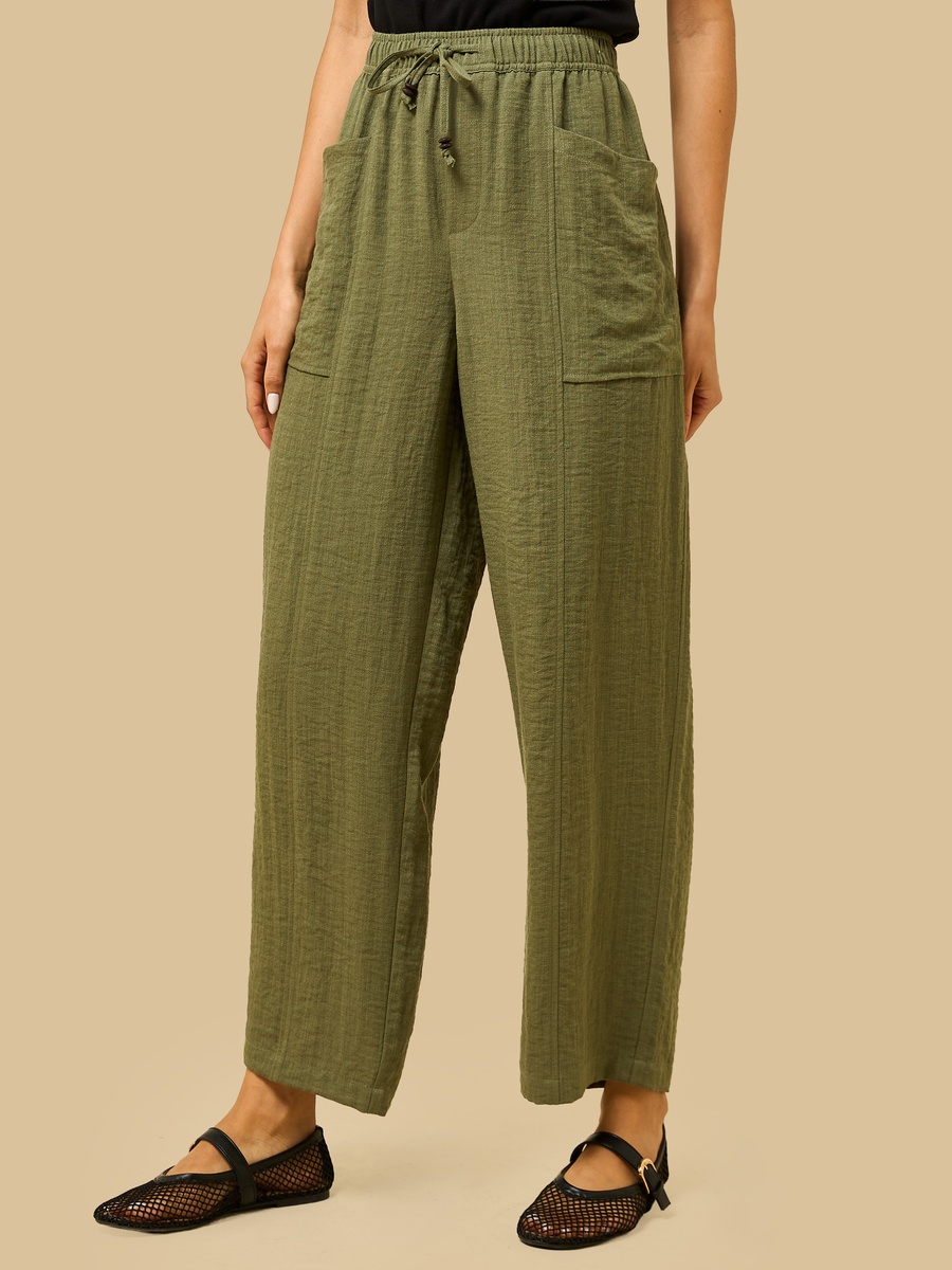 Crinkled Textured Pants