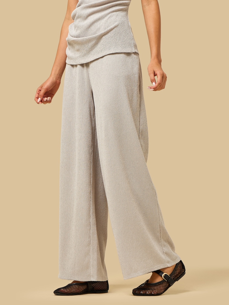 Textured Wide Leg Pants