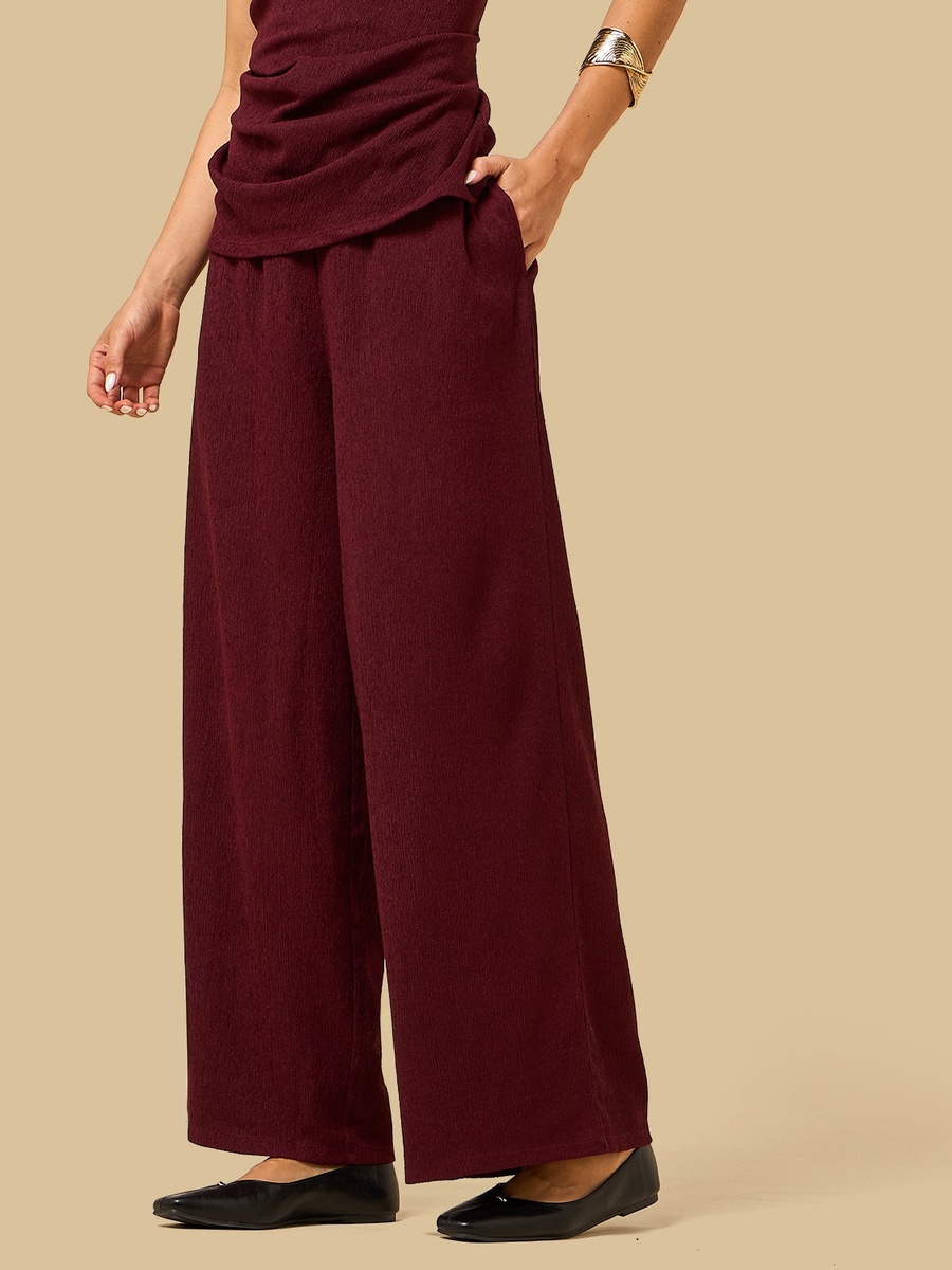 Textured Wide Leg Pants