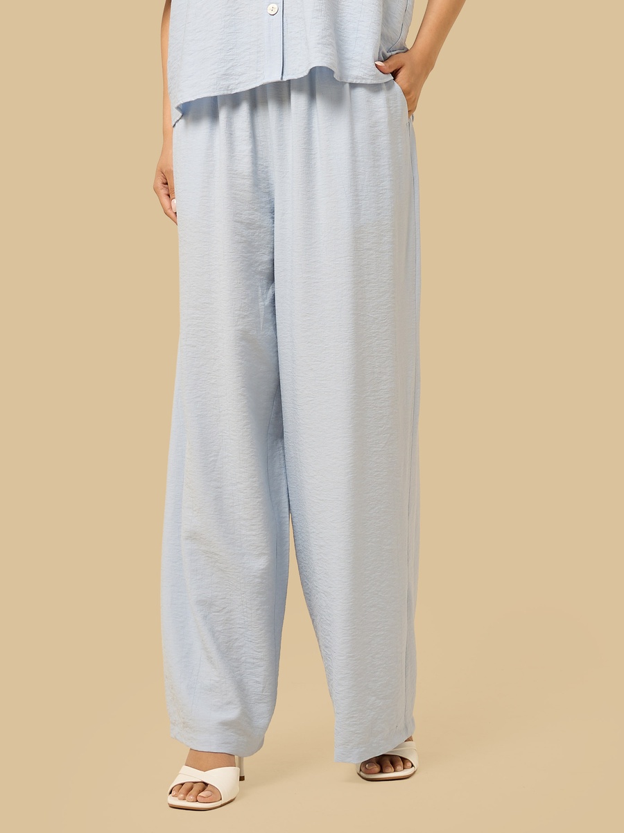 Textured Wide Leg Pants