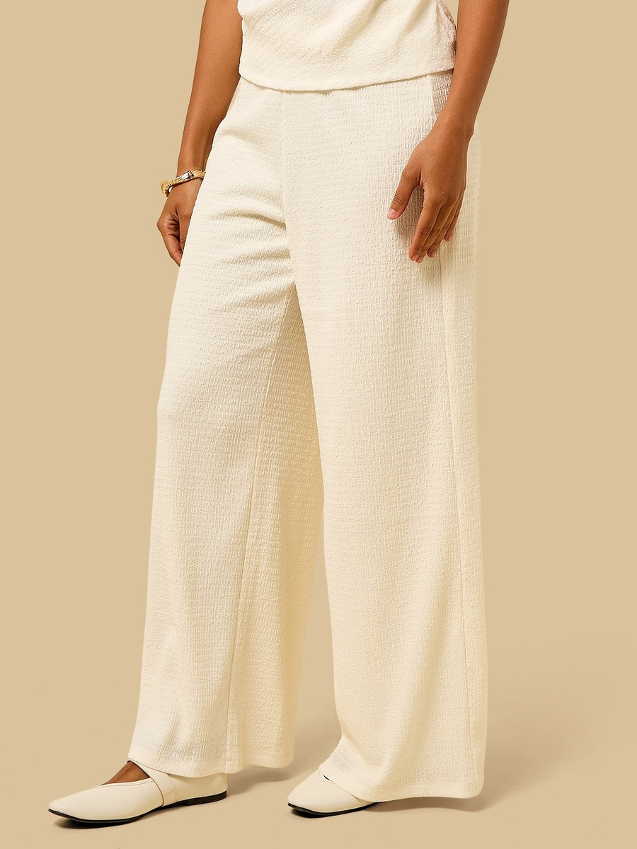 Textured Wide Leg Pants