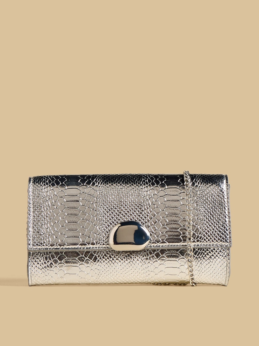 Textured Clutch with Chain Strap