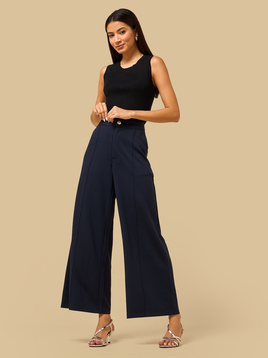 Ribbed Sleeveless Top