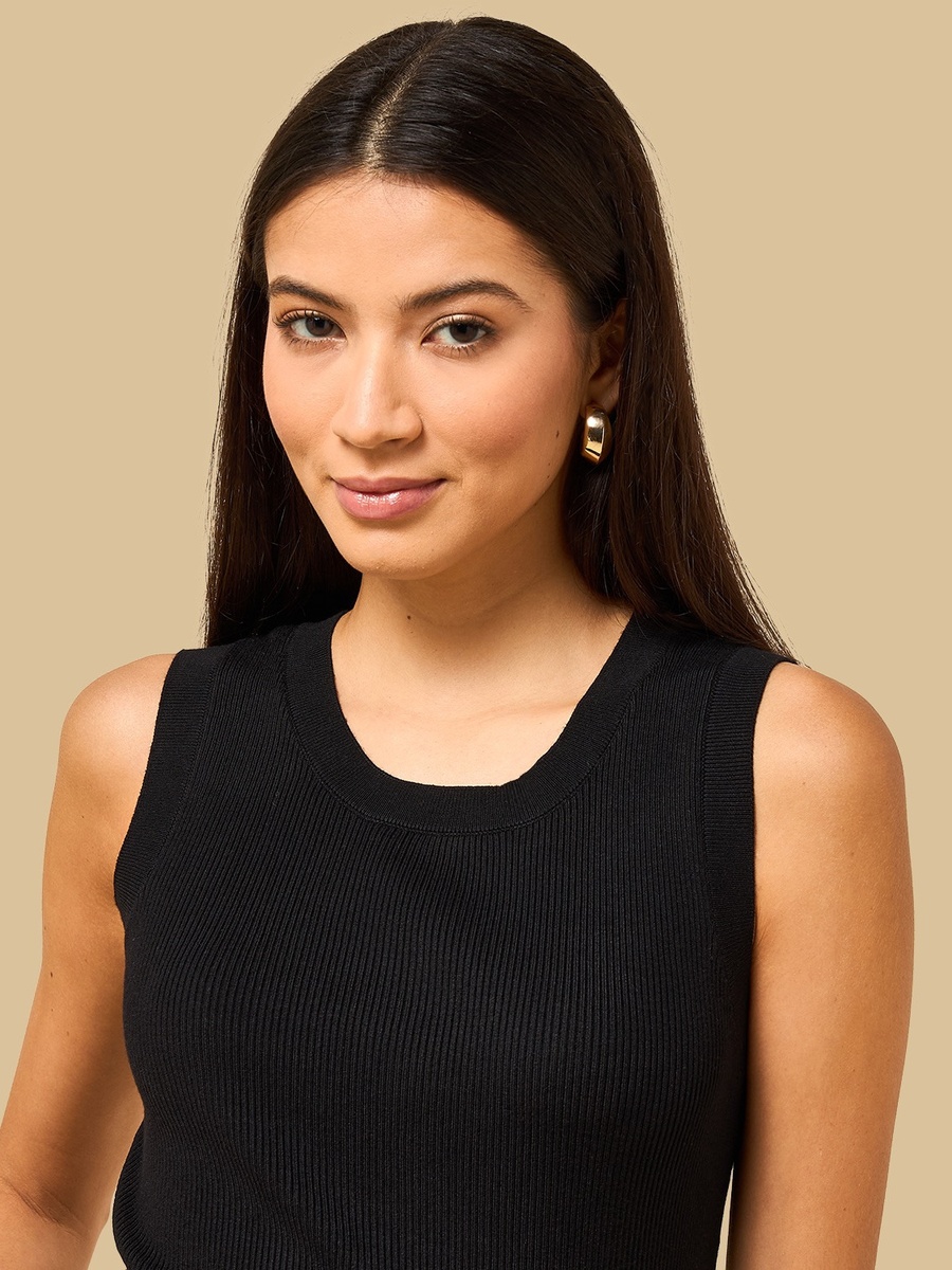 Ribbed Sleeveless Top