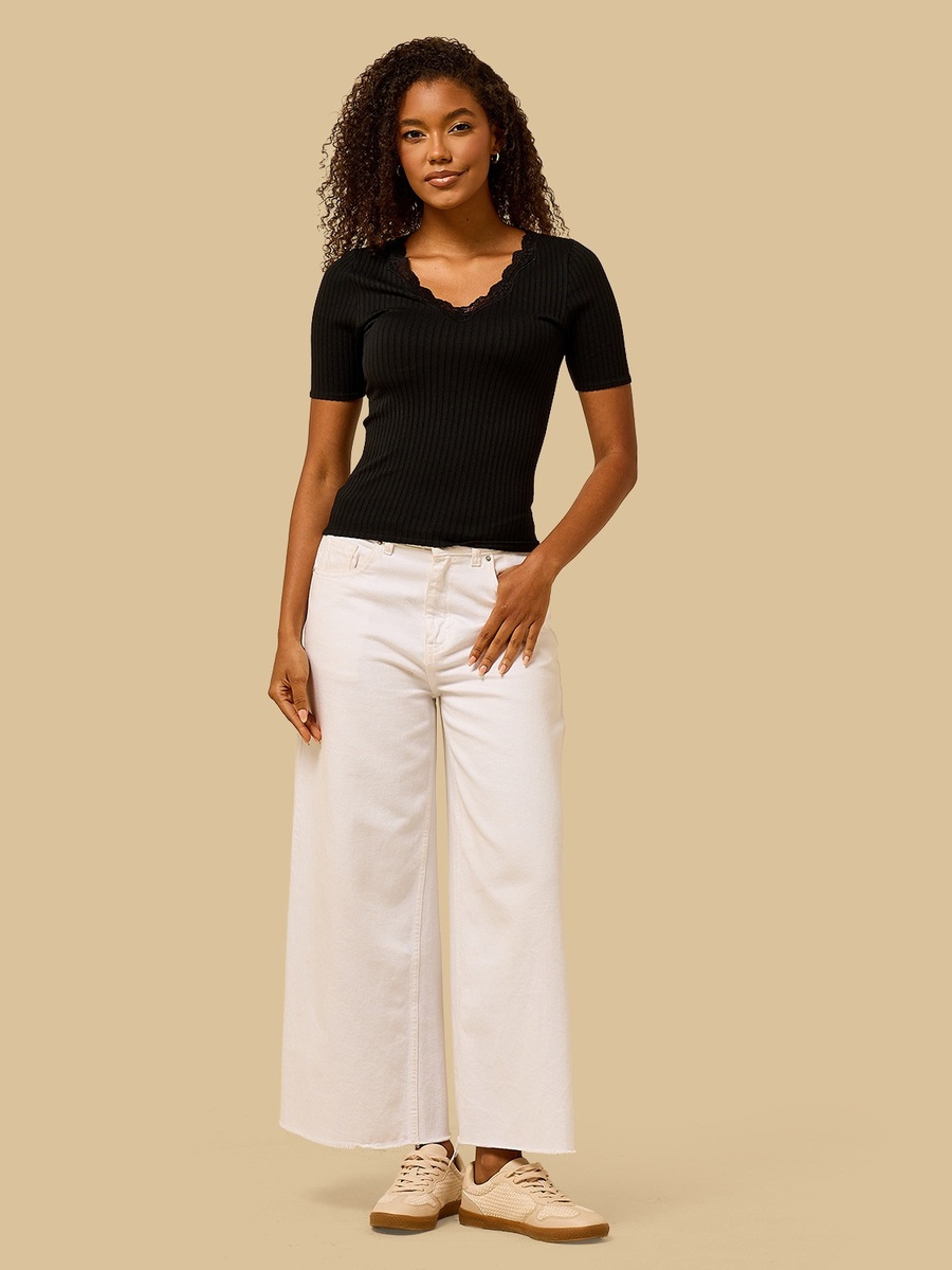 Lace Trim Ribbed V Neck T-Shirt