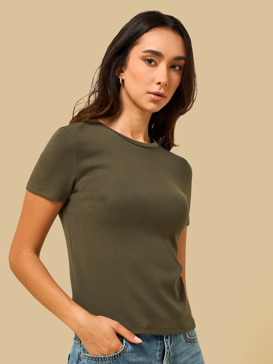Plain Fitted T-Shirt