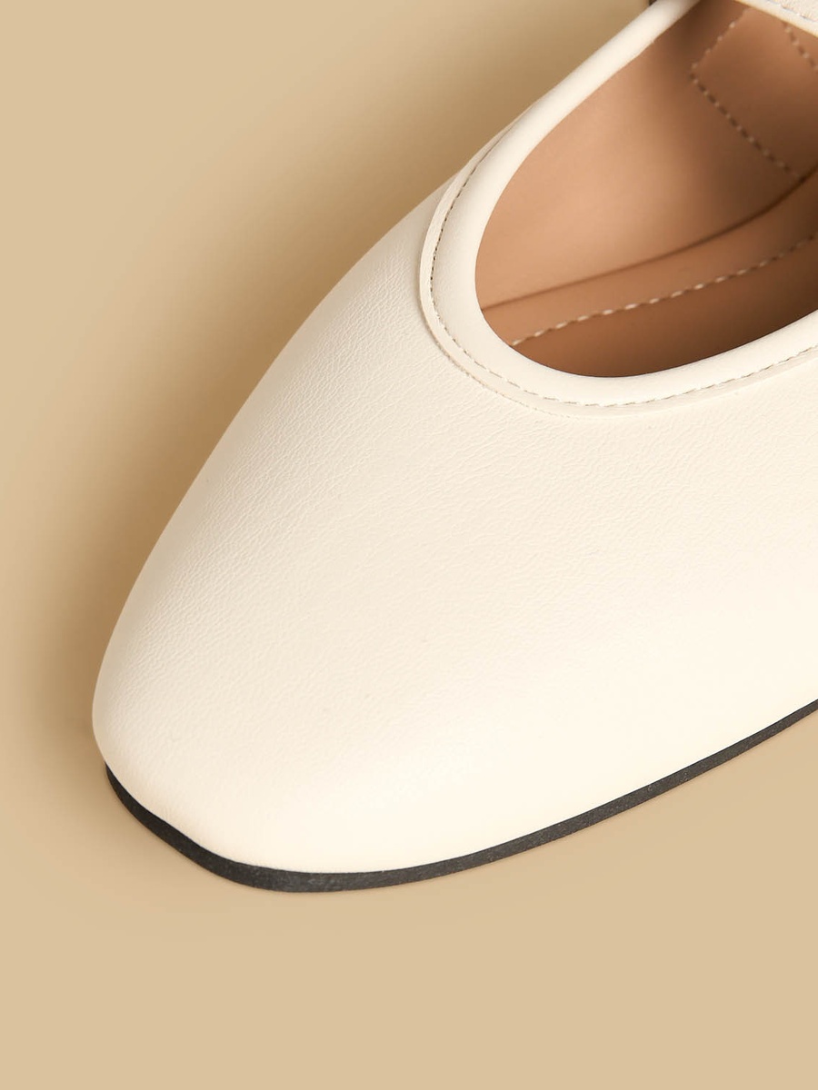 Buckle Closure Mary Jane Shoes