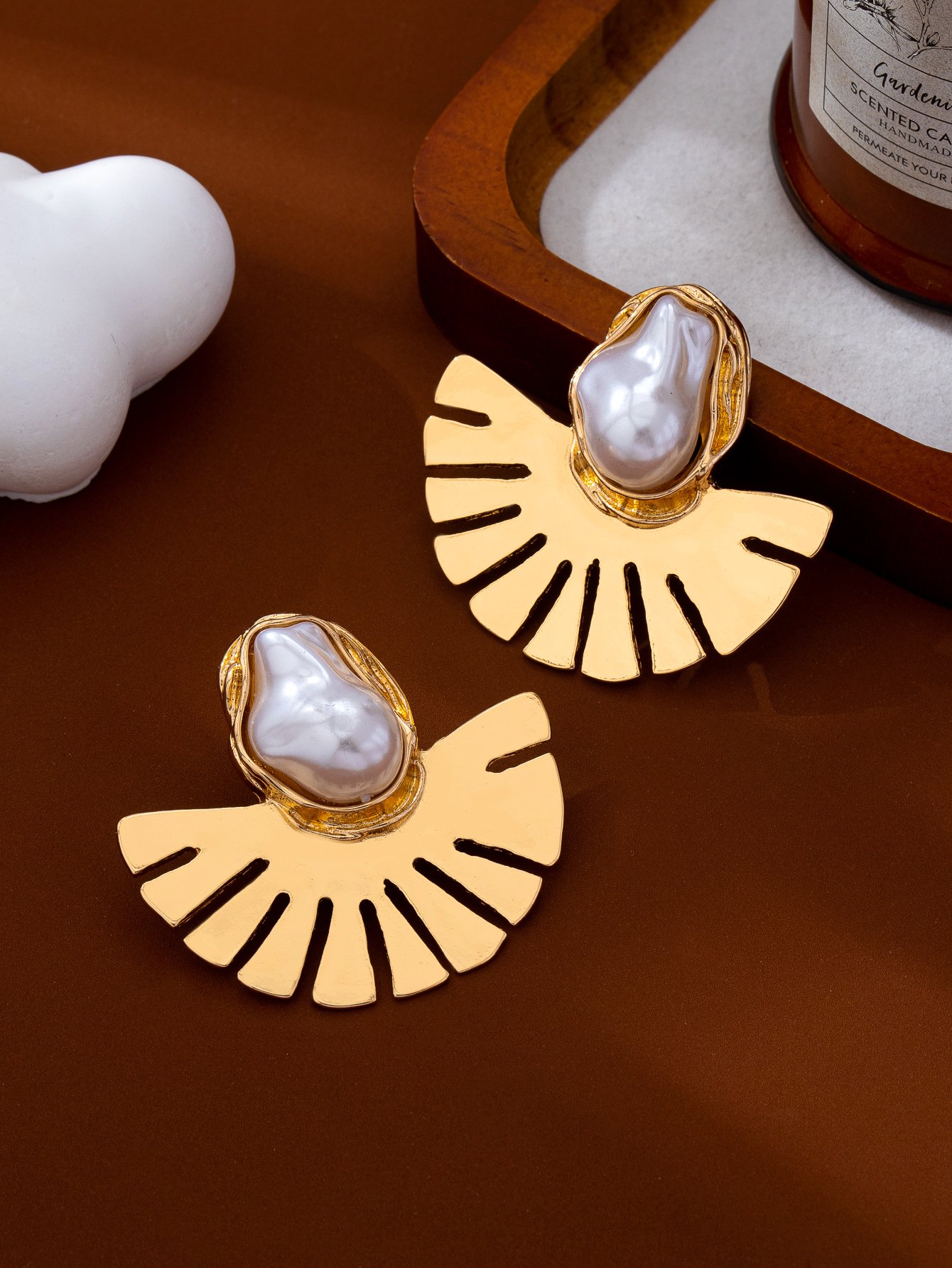 Gold Fan-Shaped Baroque Pearl Stud Earrings for Women