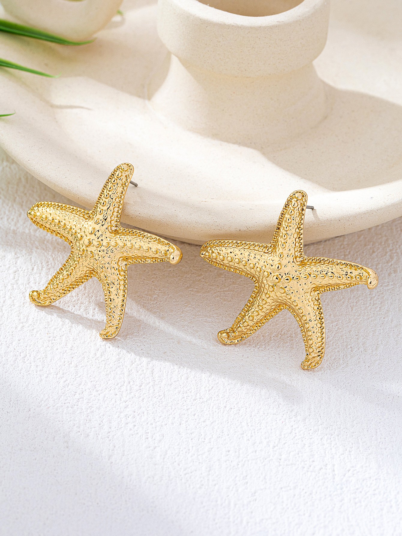 Gold Starfish Stud Earrings for Women - Casual and Trendy