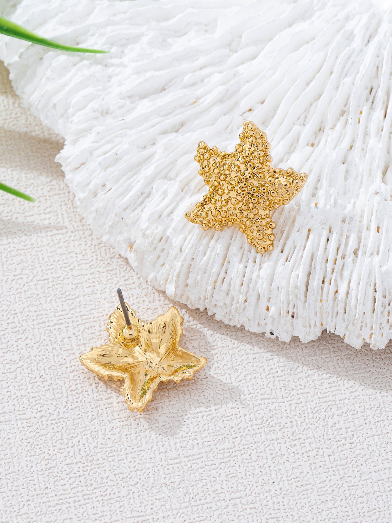 Gold Starfish Stud Earrings for Women - Casual  Jewelry