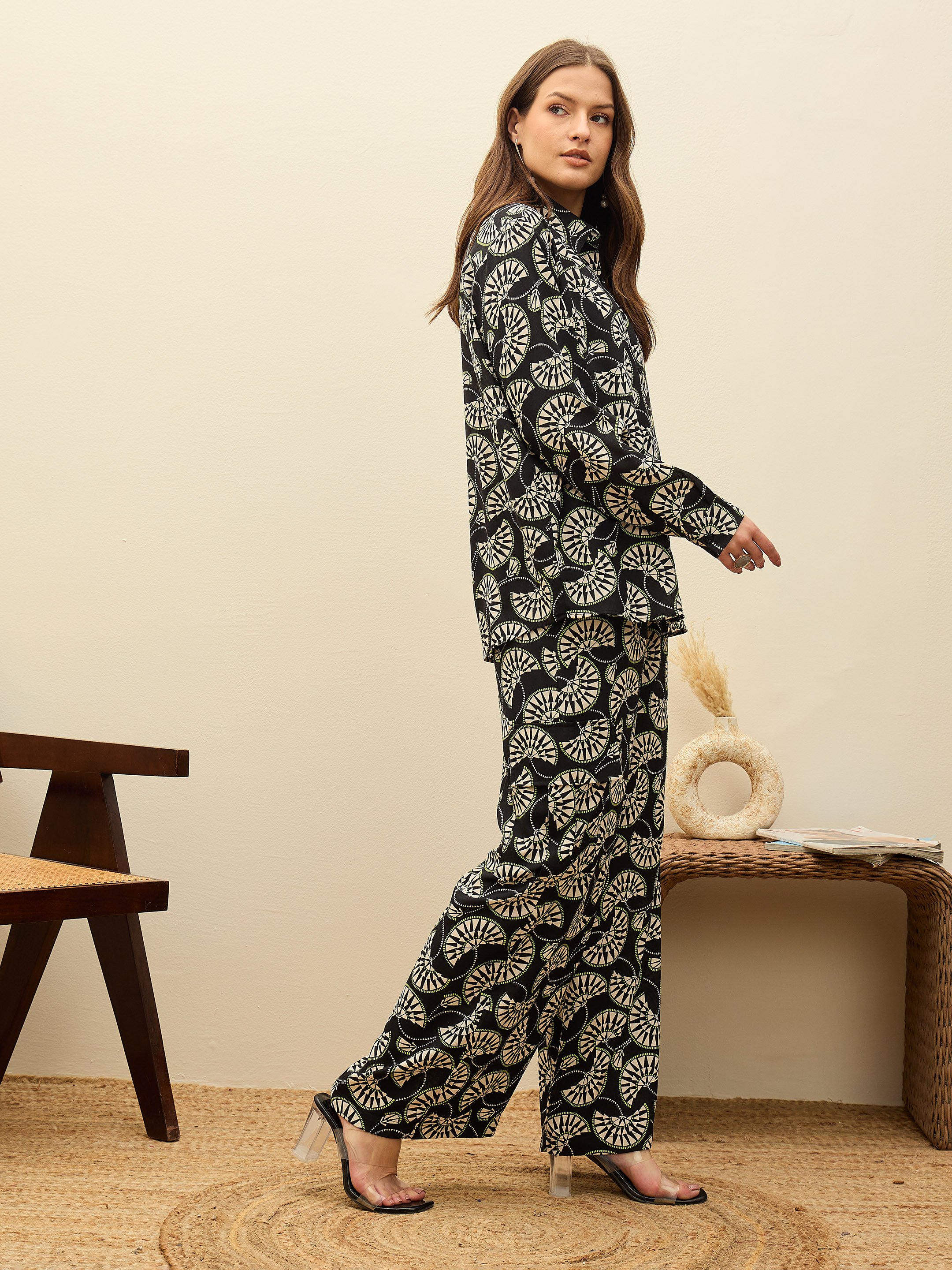 Black Printed Oversize Shirt With Box Pocket Pants