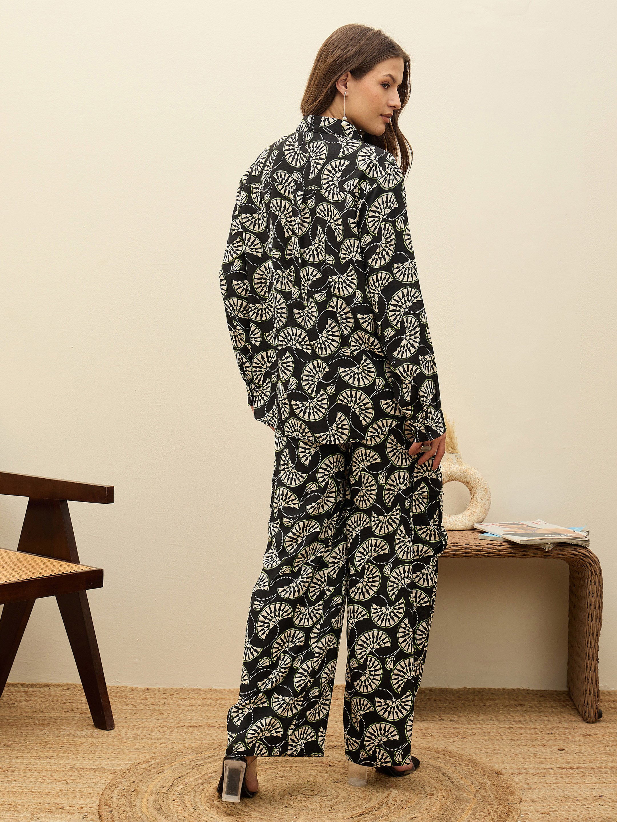 Black Printed Oversize Shirt With Box Pocket Pants