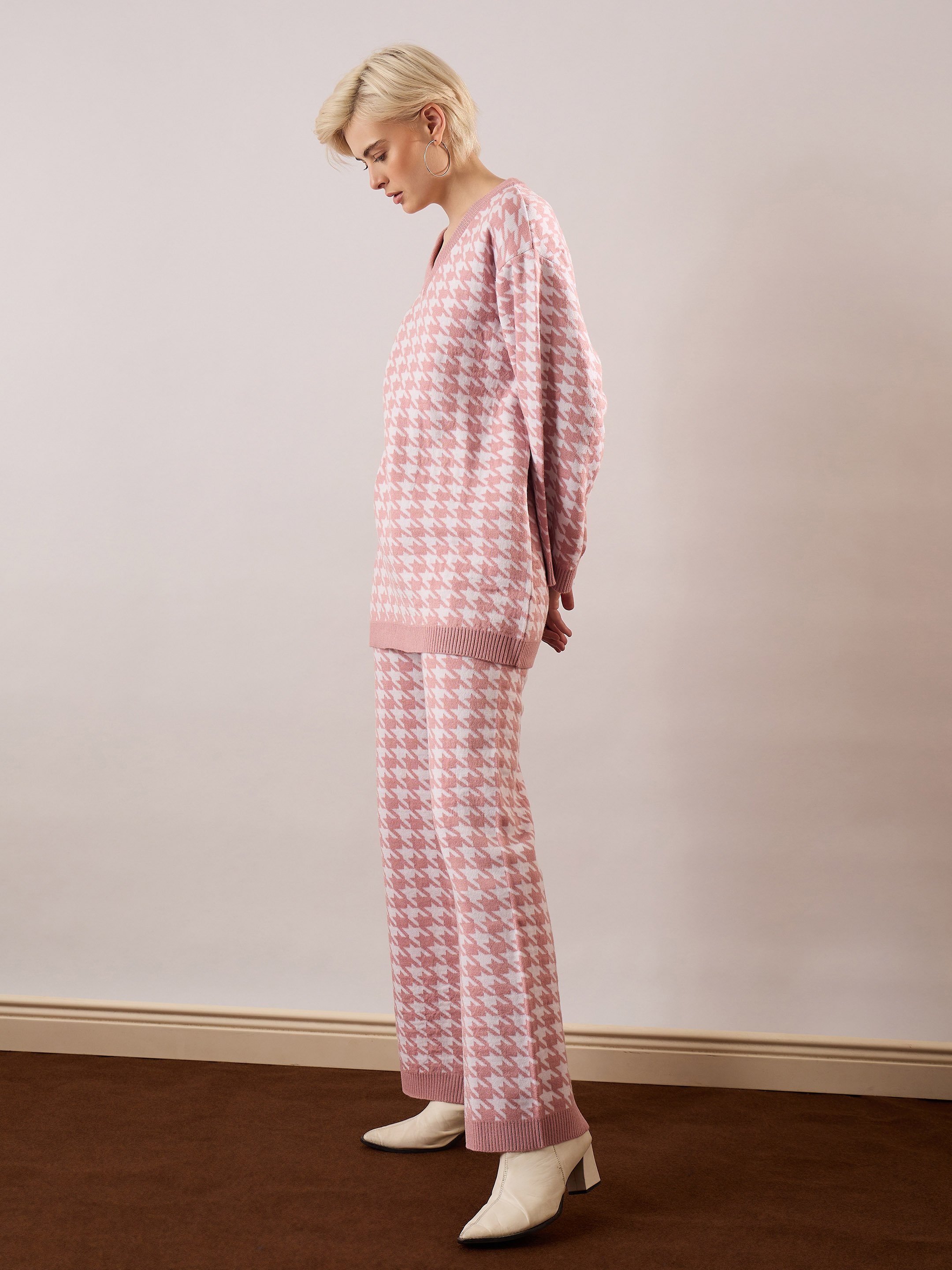 Pink and White Houndstooth V-Neck Sweater With Joggers