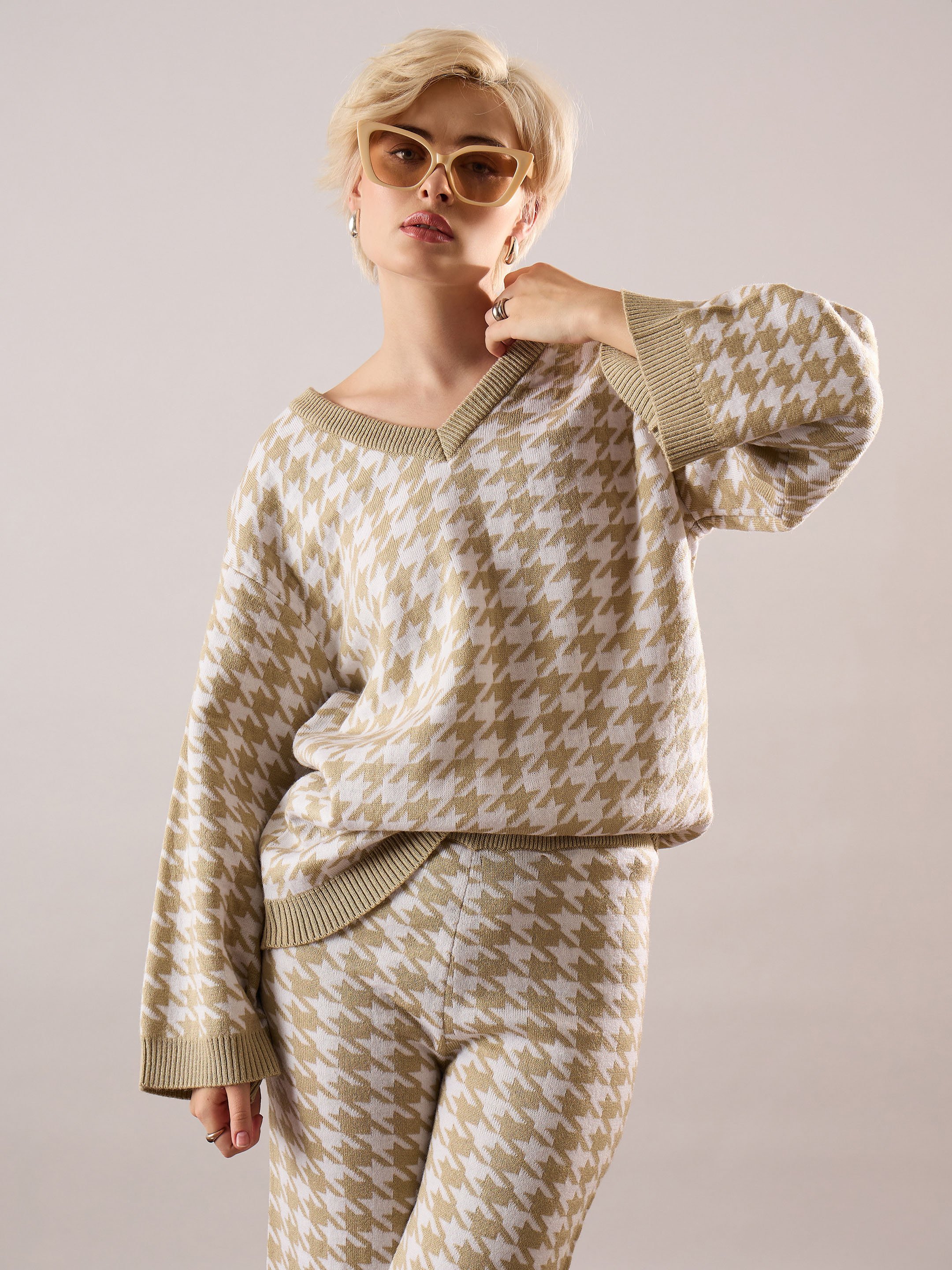 Beige Houndstooth Knit V-Neck Sweater and Wide-Leg Pants Set