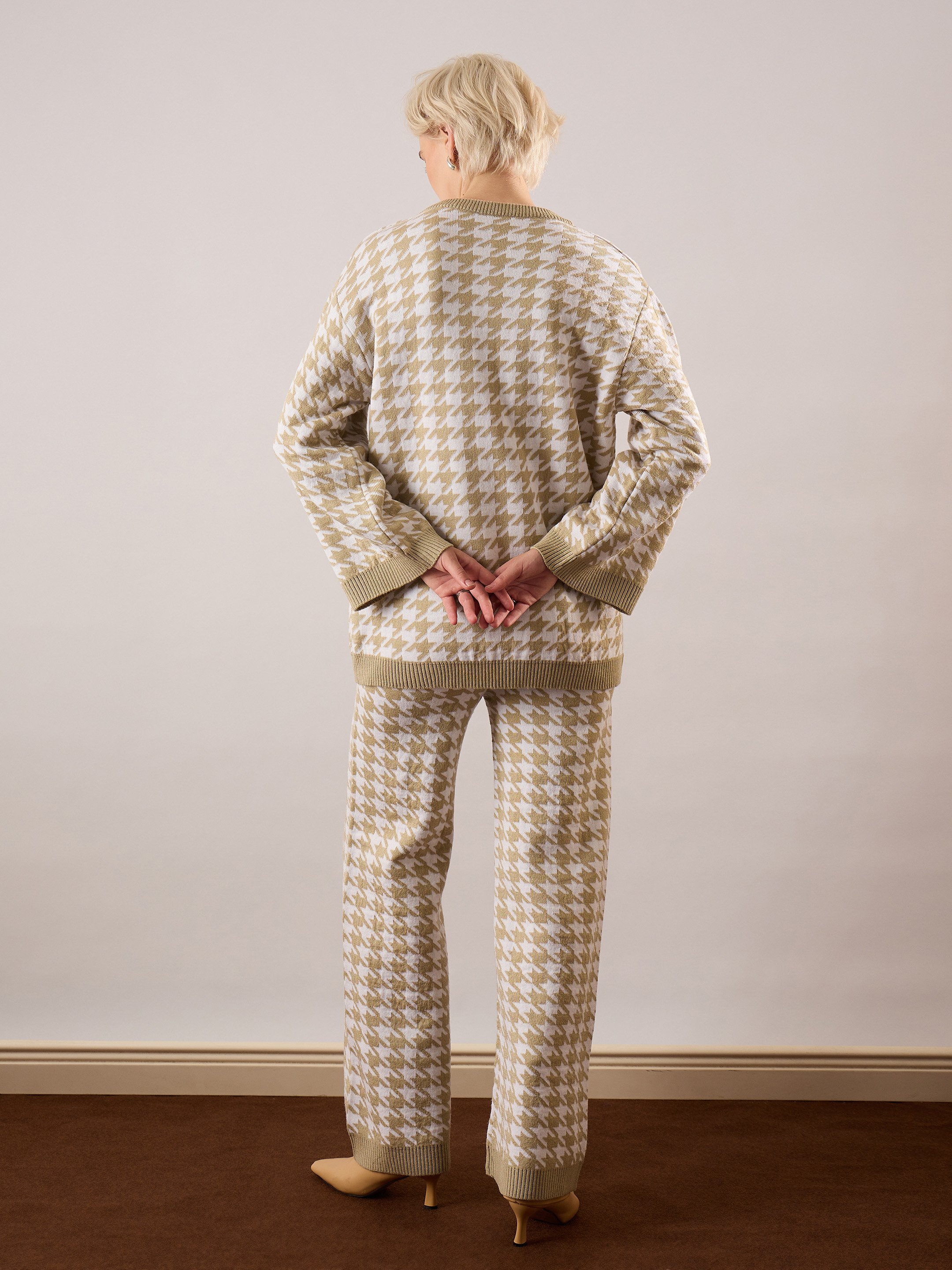 Beige Houndstooth Knit V-Neck Sweater and Wide-Leg Pants Set
