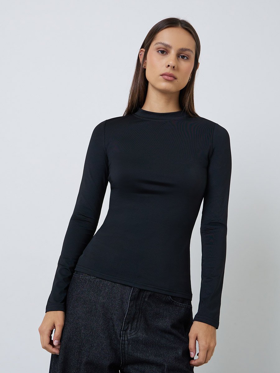 Black Fitted Mock Neck T-Shirt