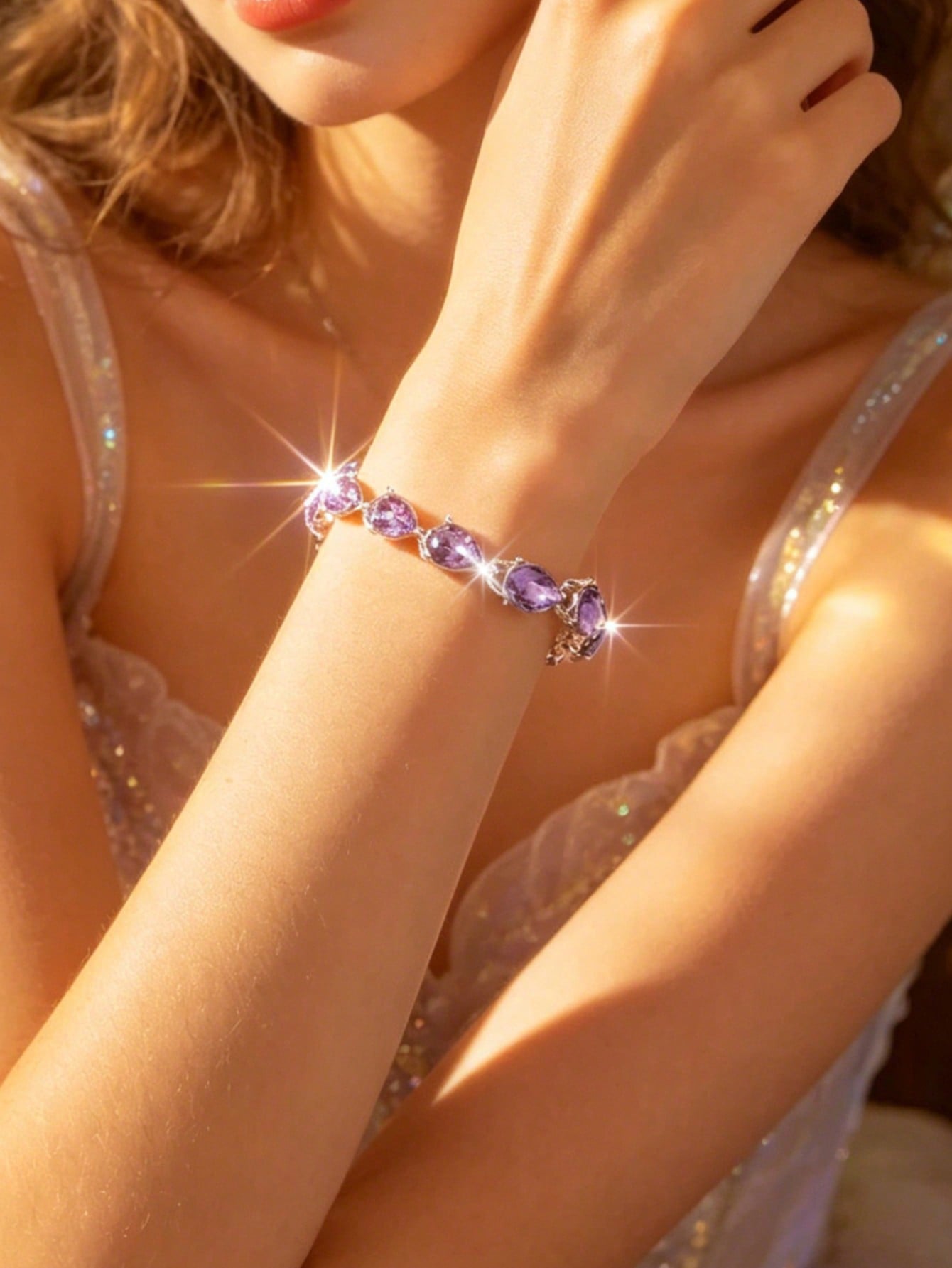 Purple Teardrop Rhinestone Bracelet - Link Chain for Everyday Glamour