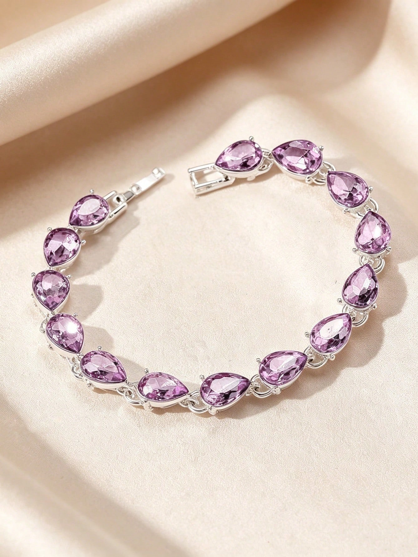 Purple Teardrop Rhinestone Bracelet - Link Chain for Everyday Glamour
