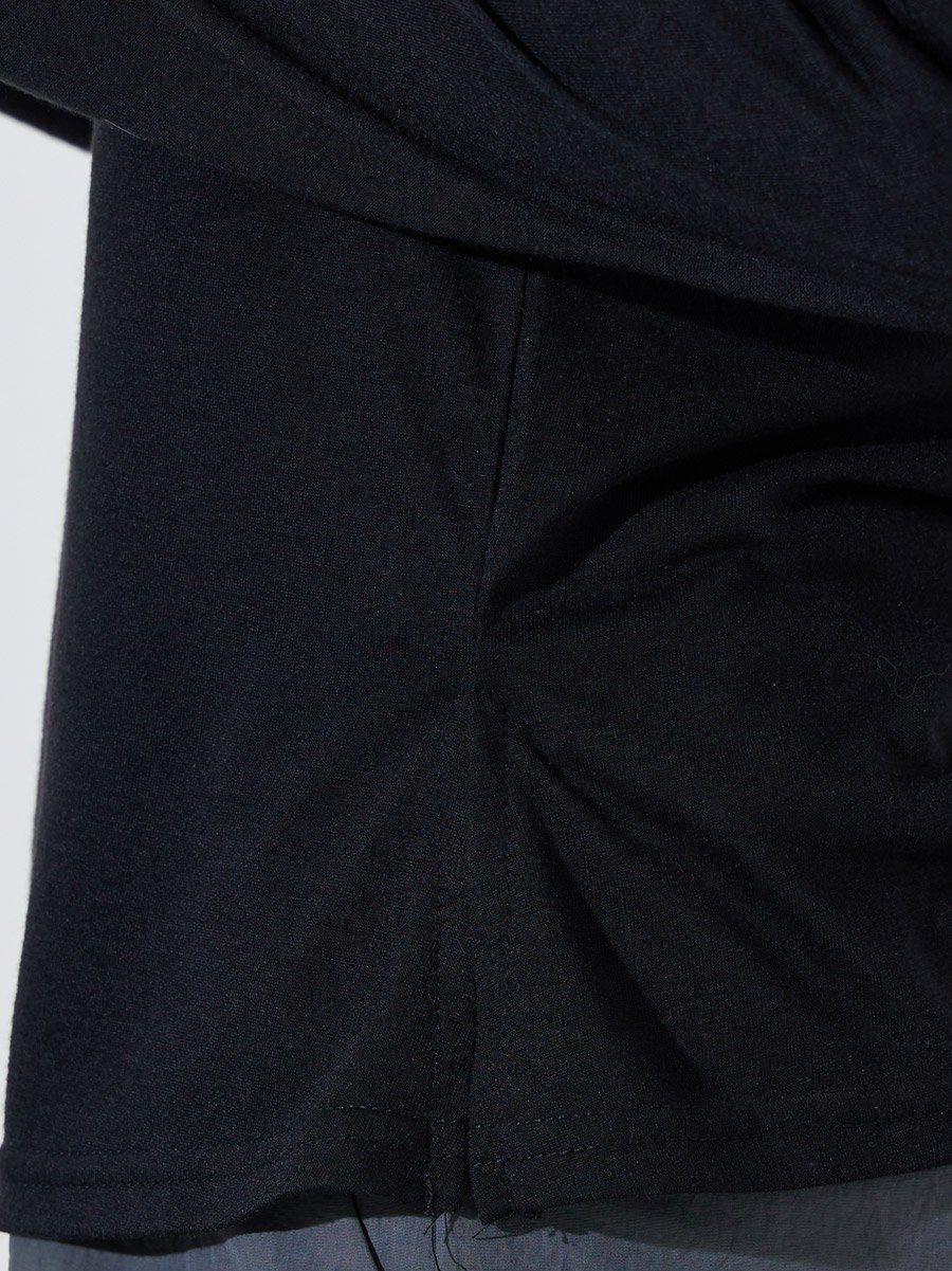 Black Solid Gathered Waist Long Sleeves T-Shirt with Side Slit
