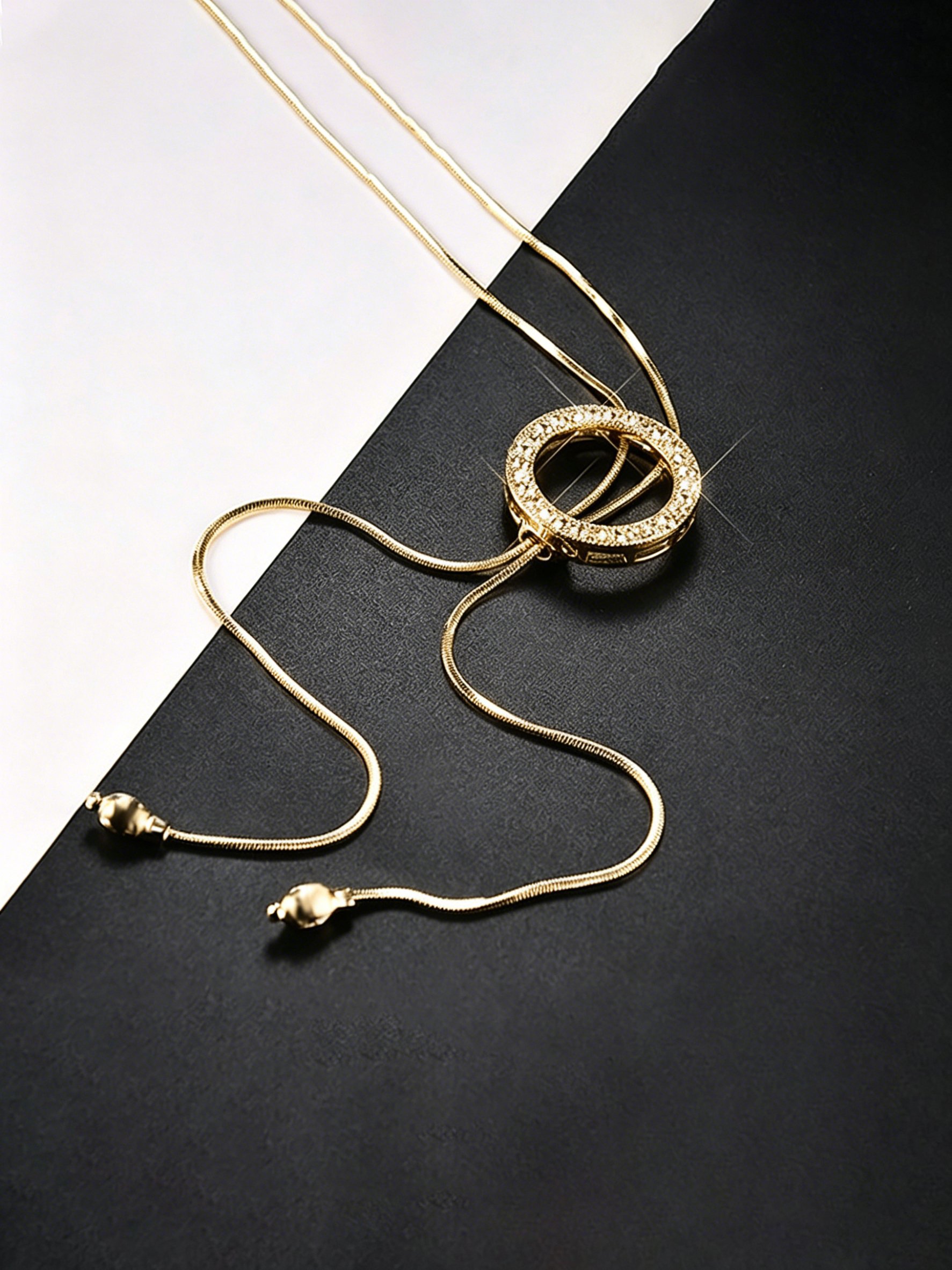 Gold Circle Pendant Necklace