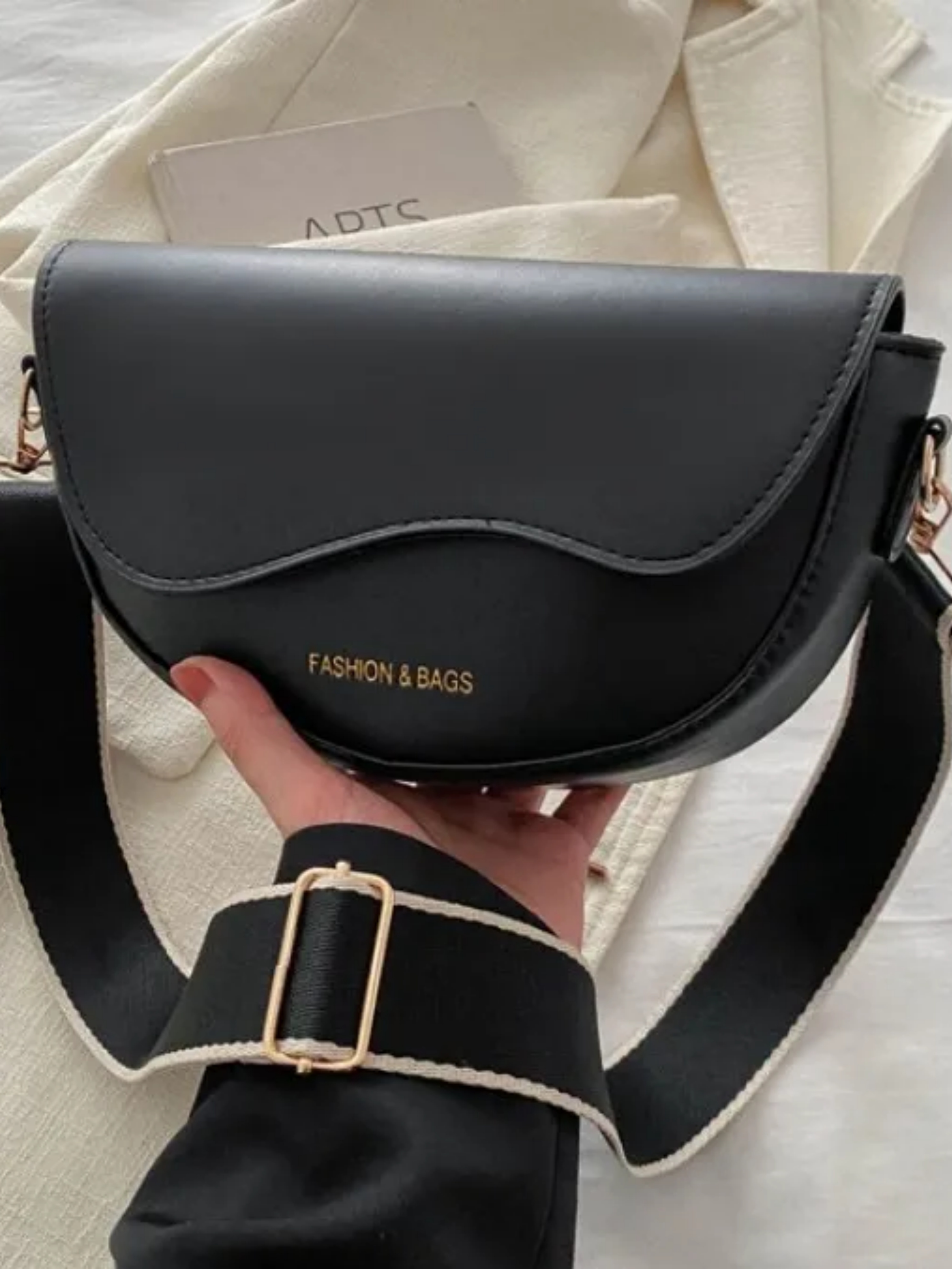 Black Slogan Crossbody Bag with Magnetic