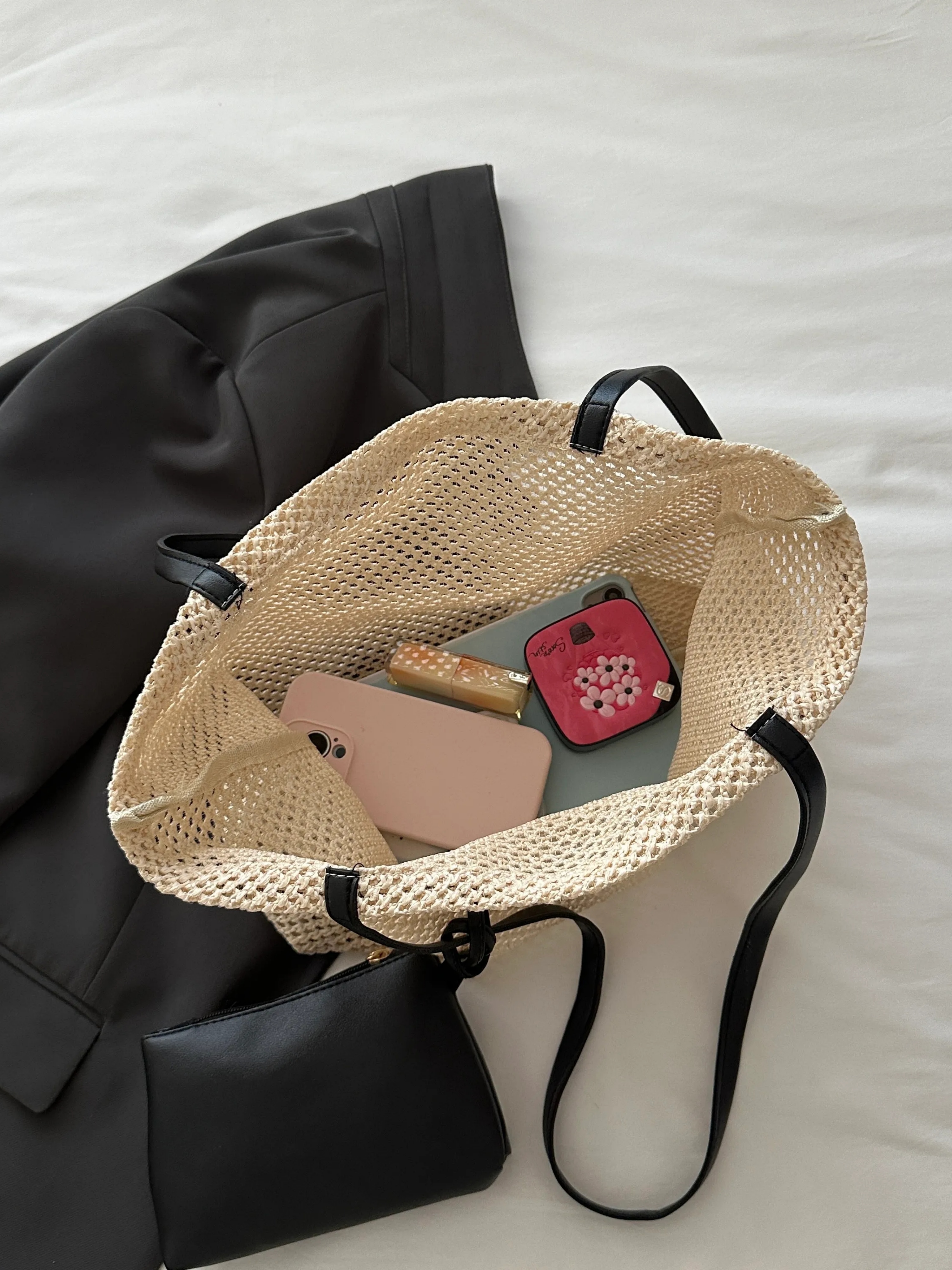 White Texture Shoulder Bag 