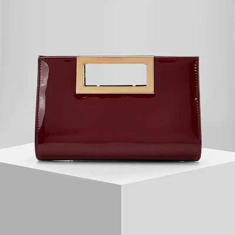 Red Solid Handbag with Magnetic
