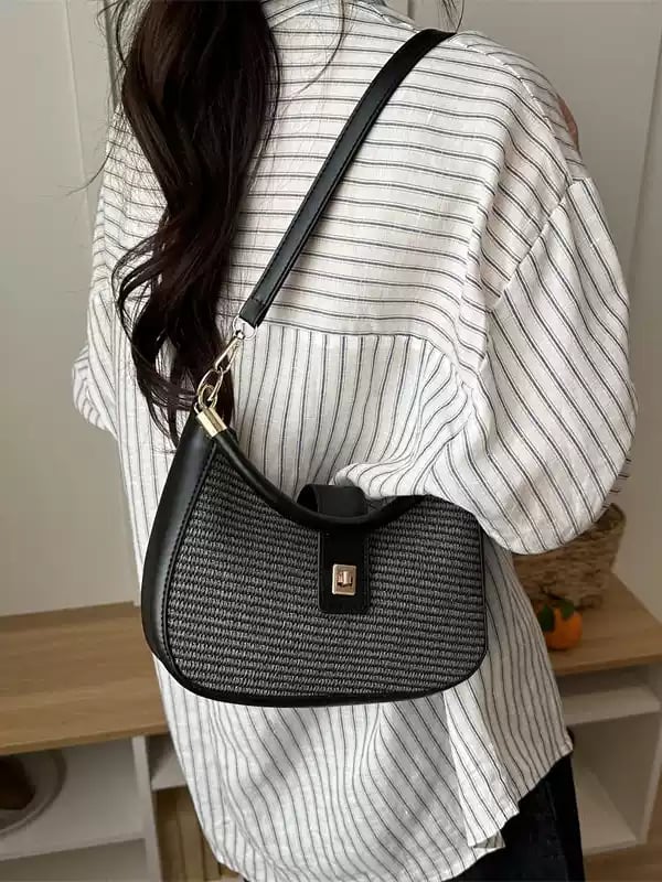 Black Texture Handbag with Magnetic Closure