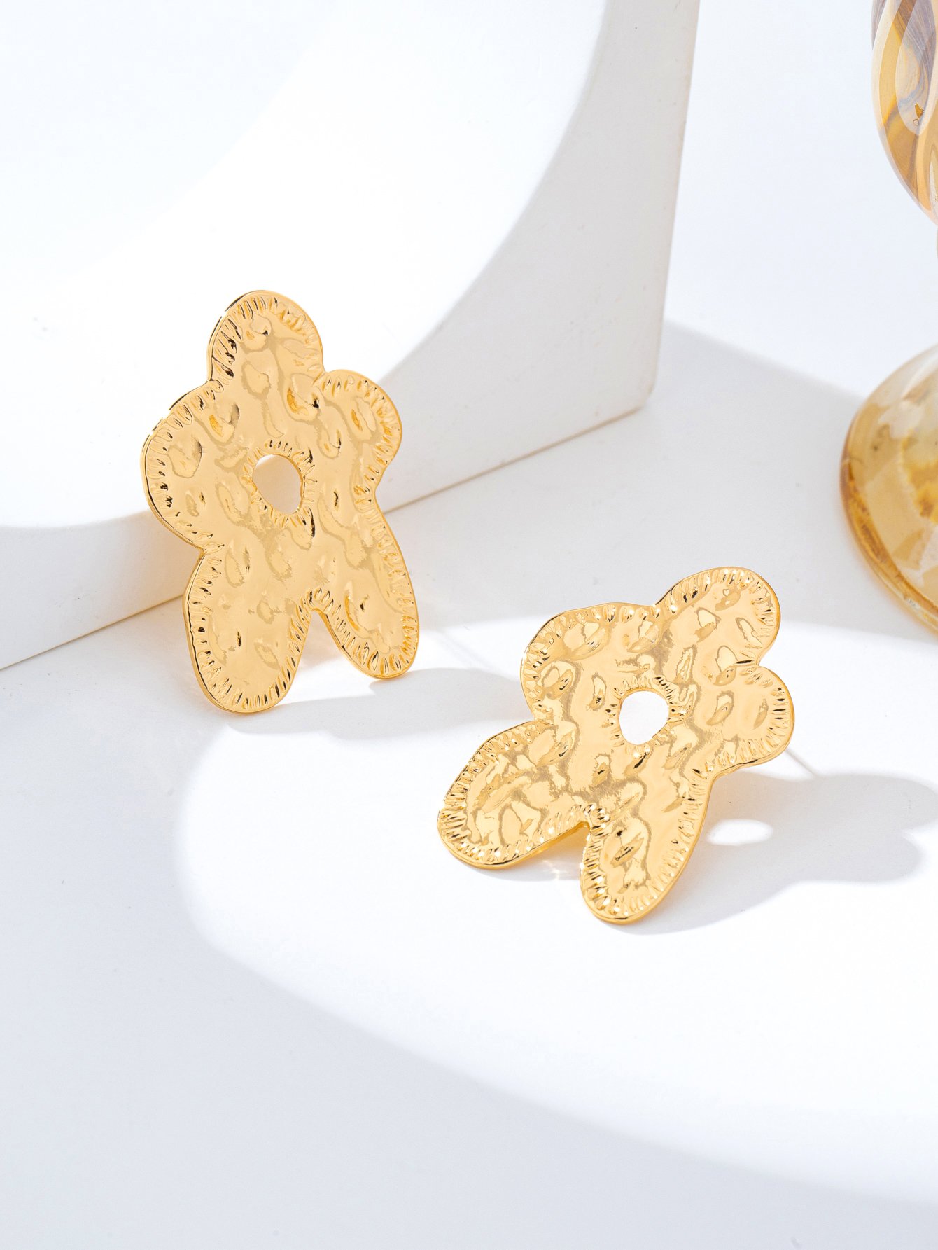 Gold Hammered Flower Stud Earrings for Women - Casual  Style