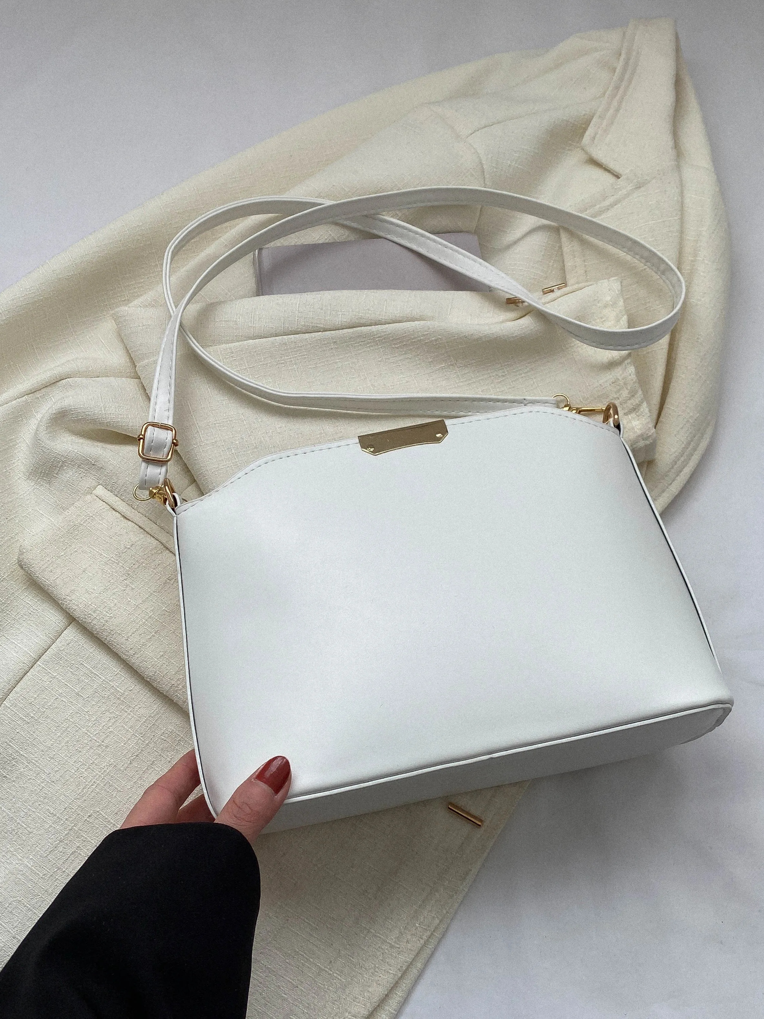 White Solid Crossbody Bag with Zip