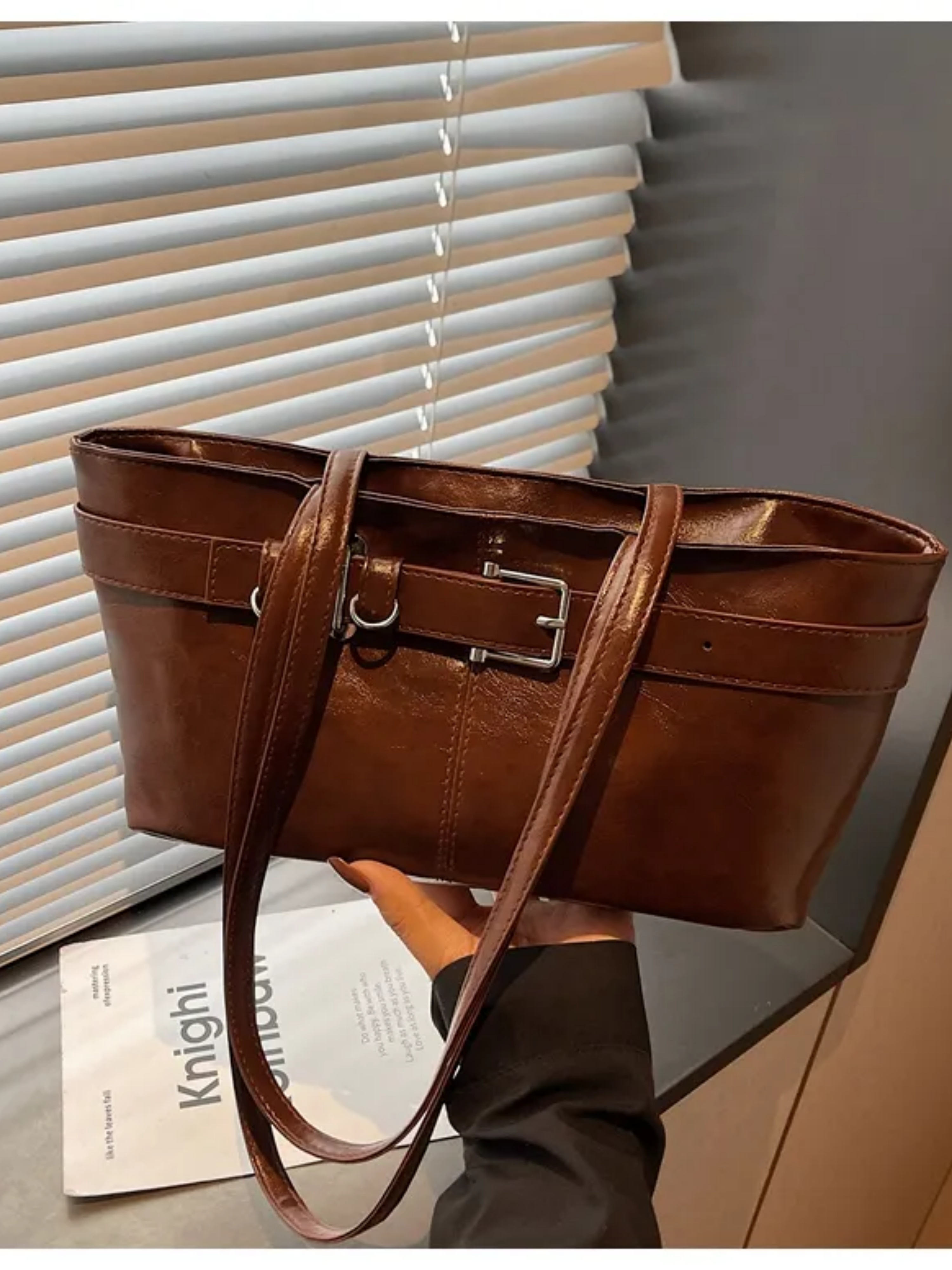 Coffee Brown Solid Shoulder Bag with Zip