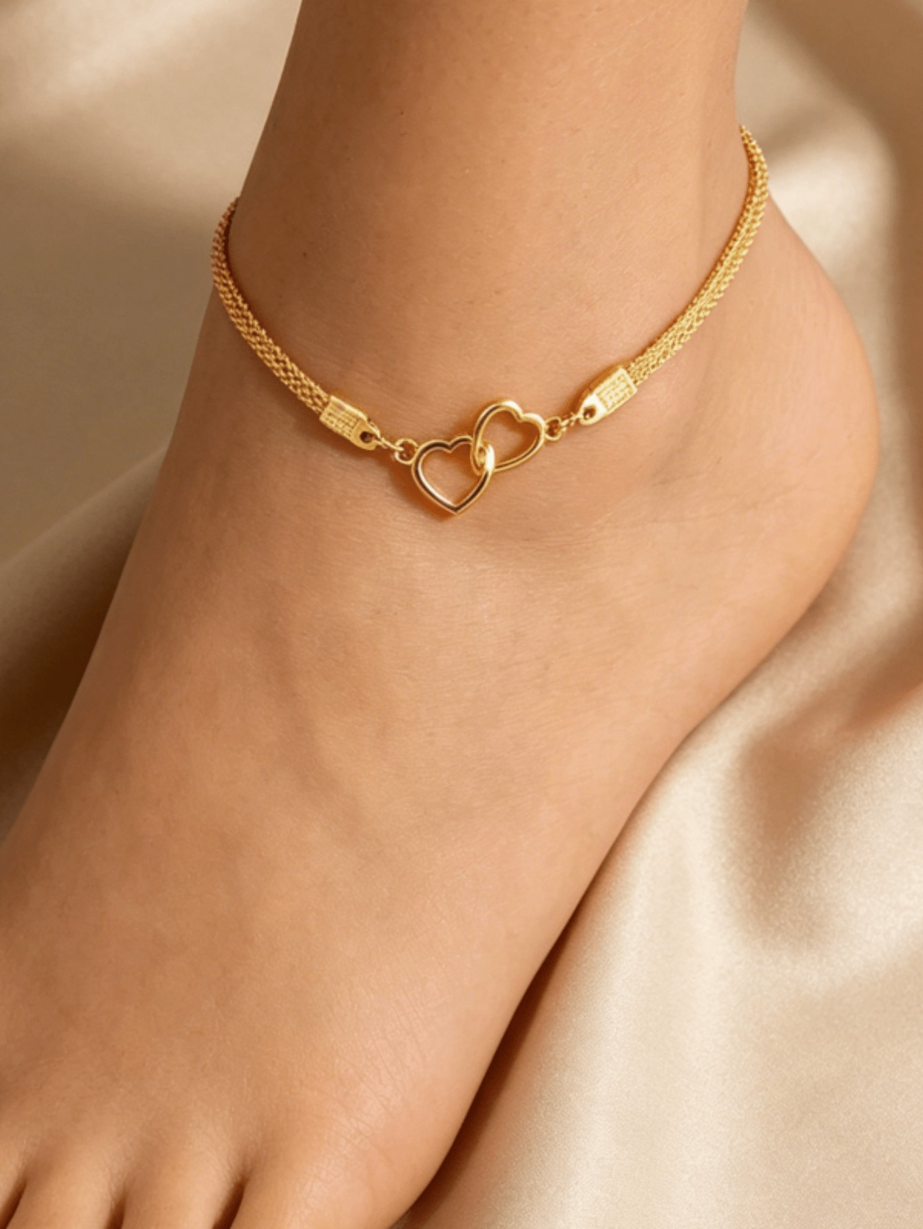 Gold-Tone Heart Anklet