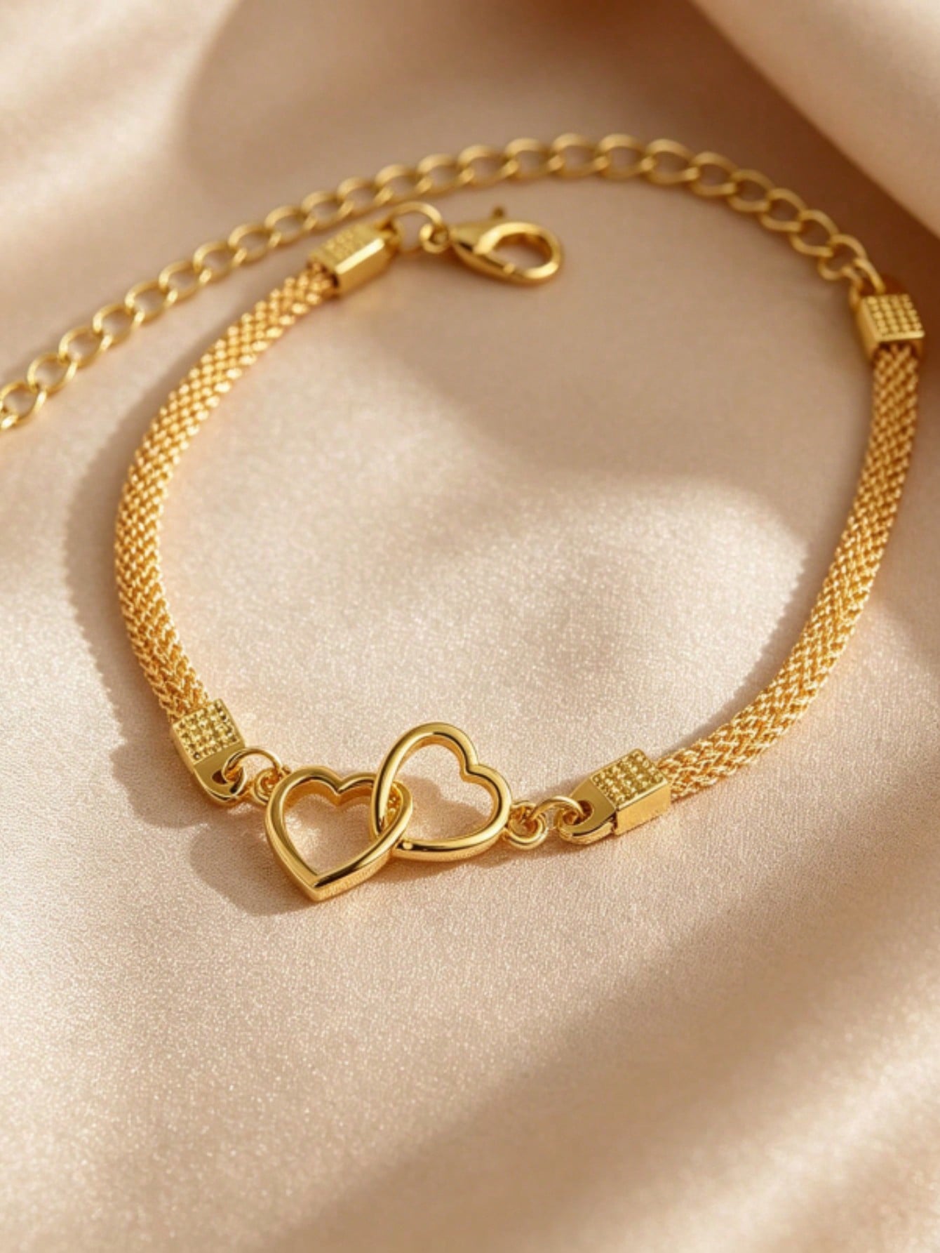 Gold-Tone Heart Anklet