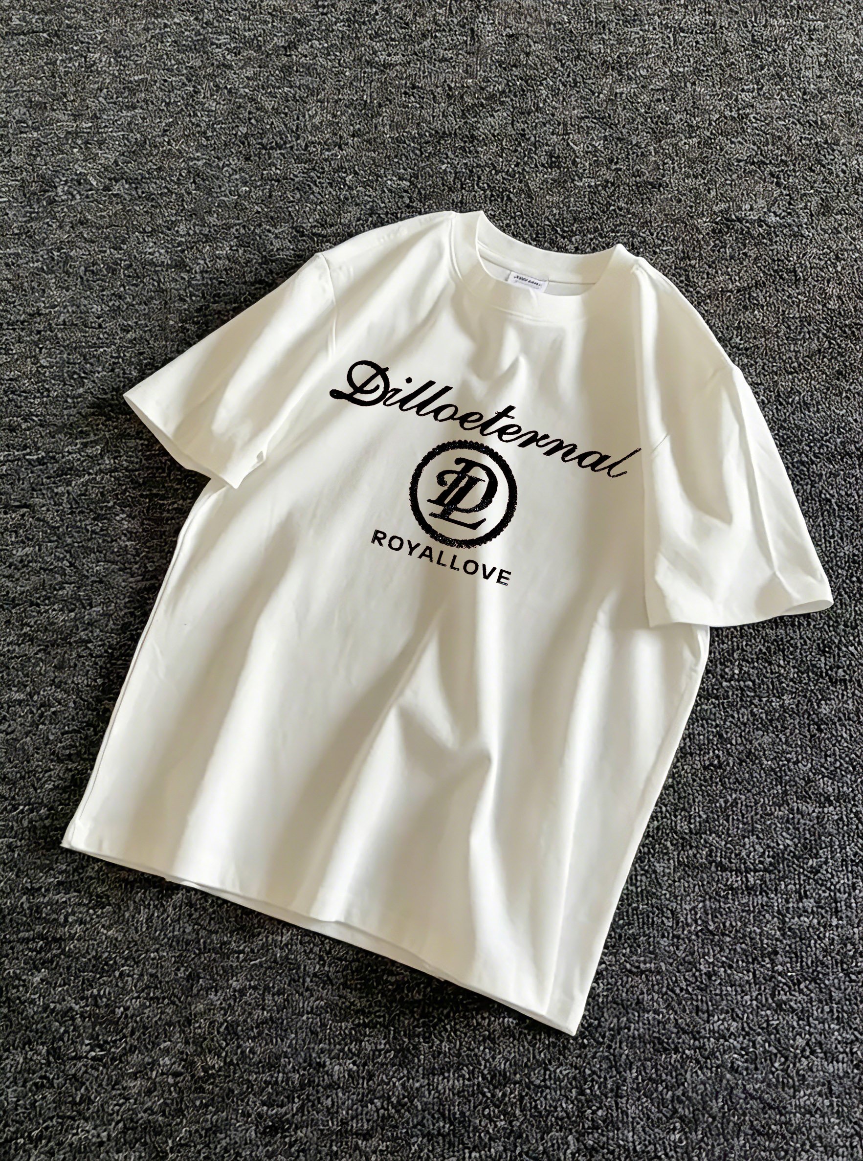 Men White Cotton Short Sleeve T-Shirt with Dilloeternal Royallove Print