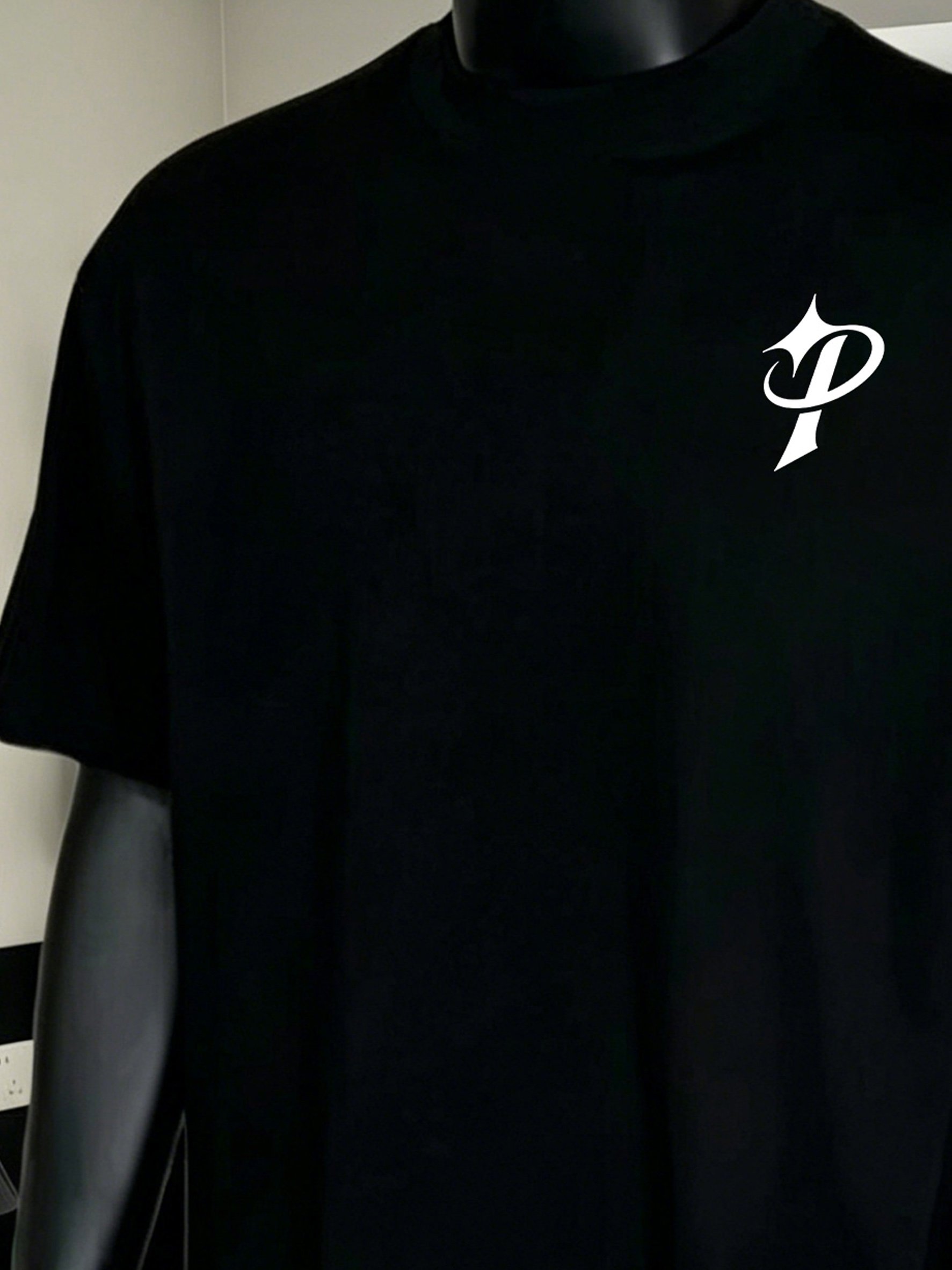 Men Black Cotton Short Sleeve Round Neck T-Shirt