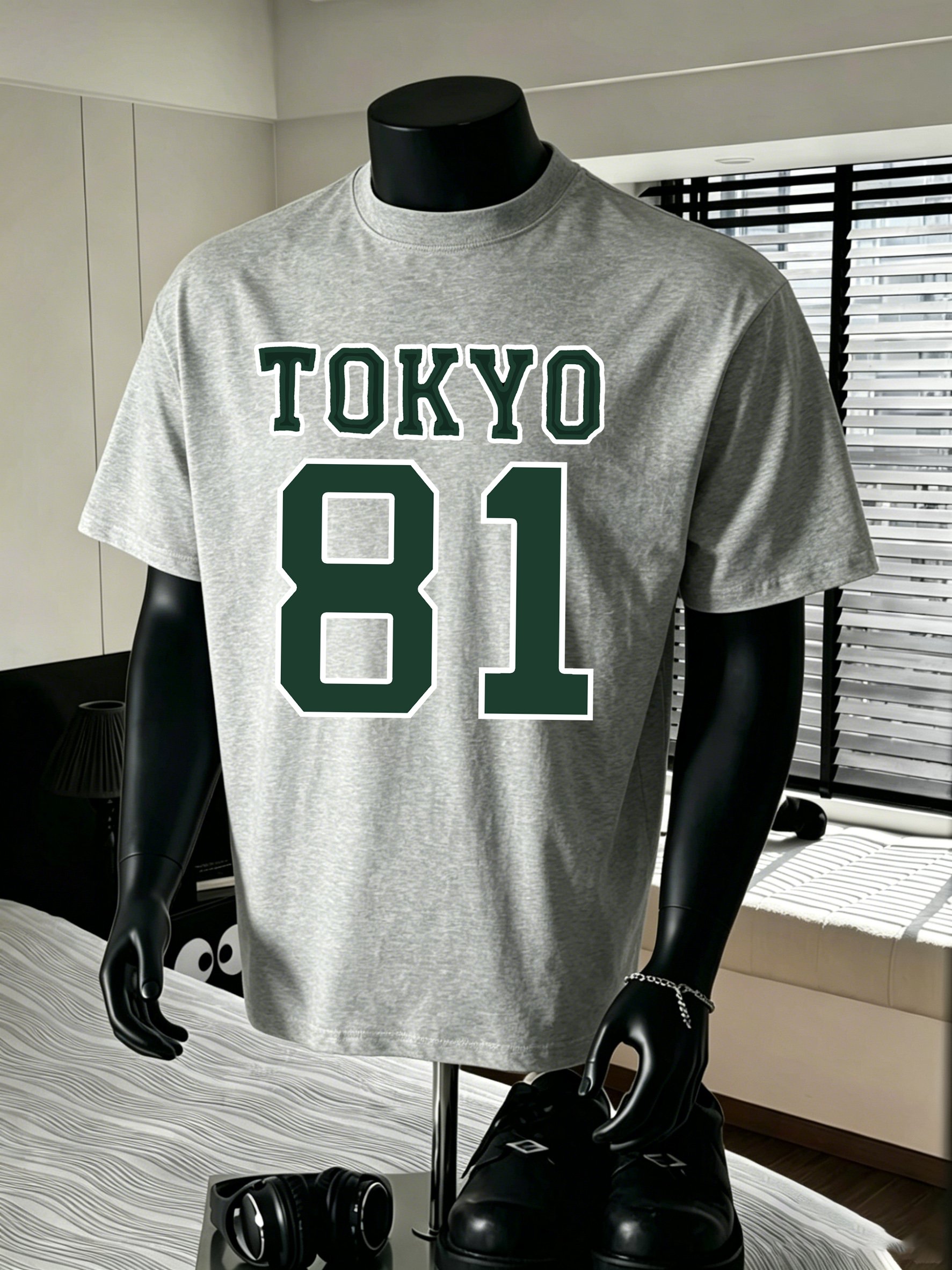 Men Grey Tokyo 81 Graphic T-Shirt with Short Sleeve