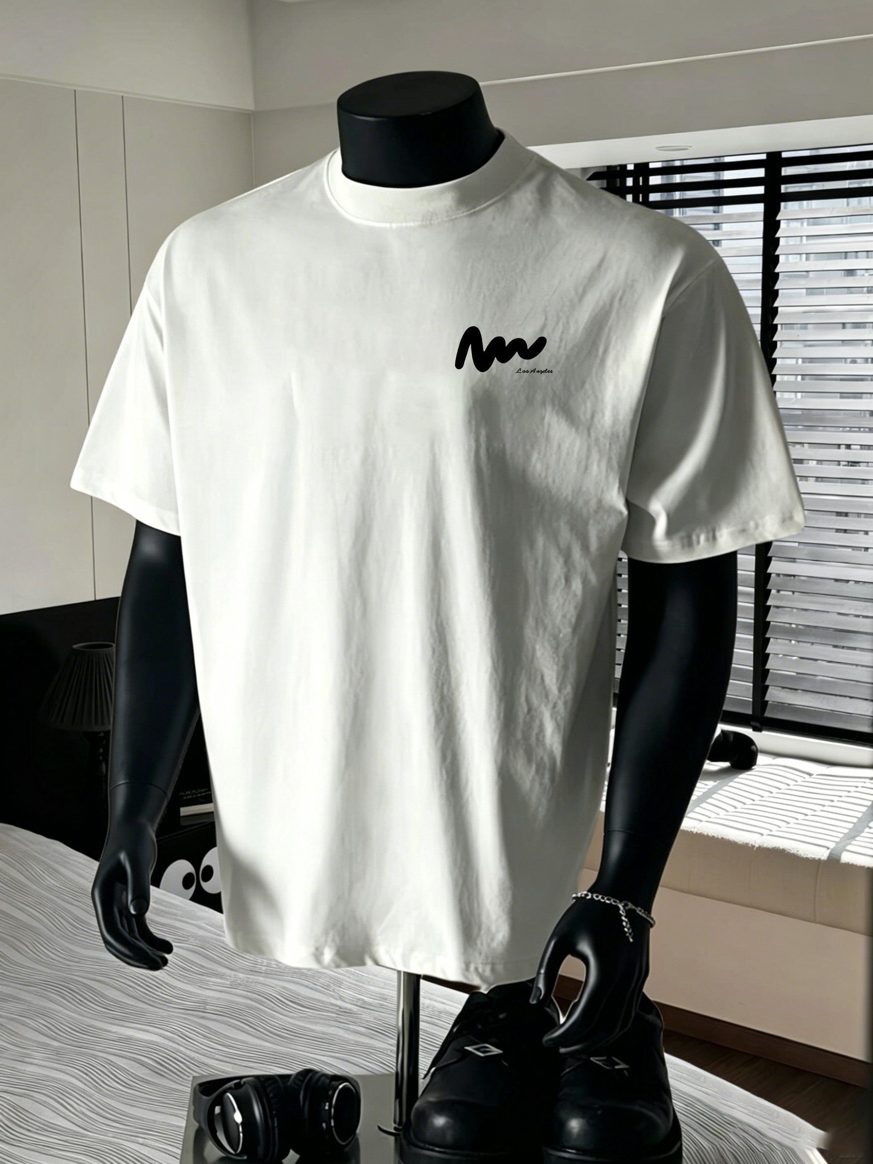 Men White Geometric Print Short Sleeve T-Shirt
