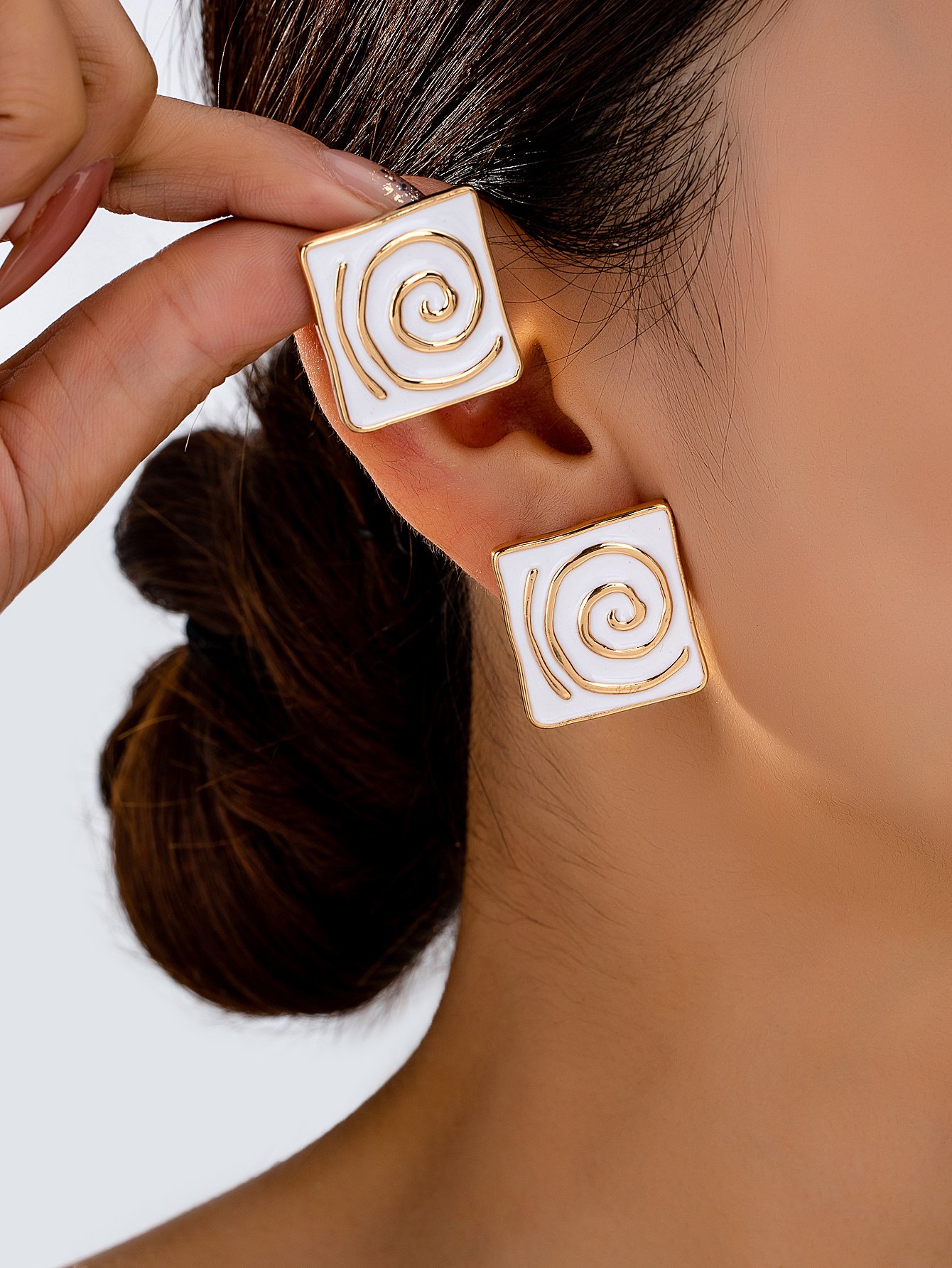 Gold-Plated White Enamel Spiral Square Stud Earrings