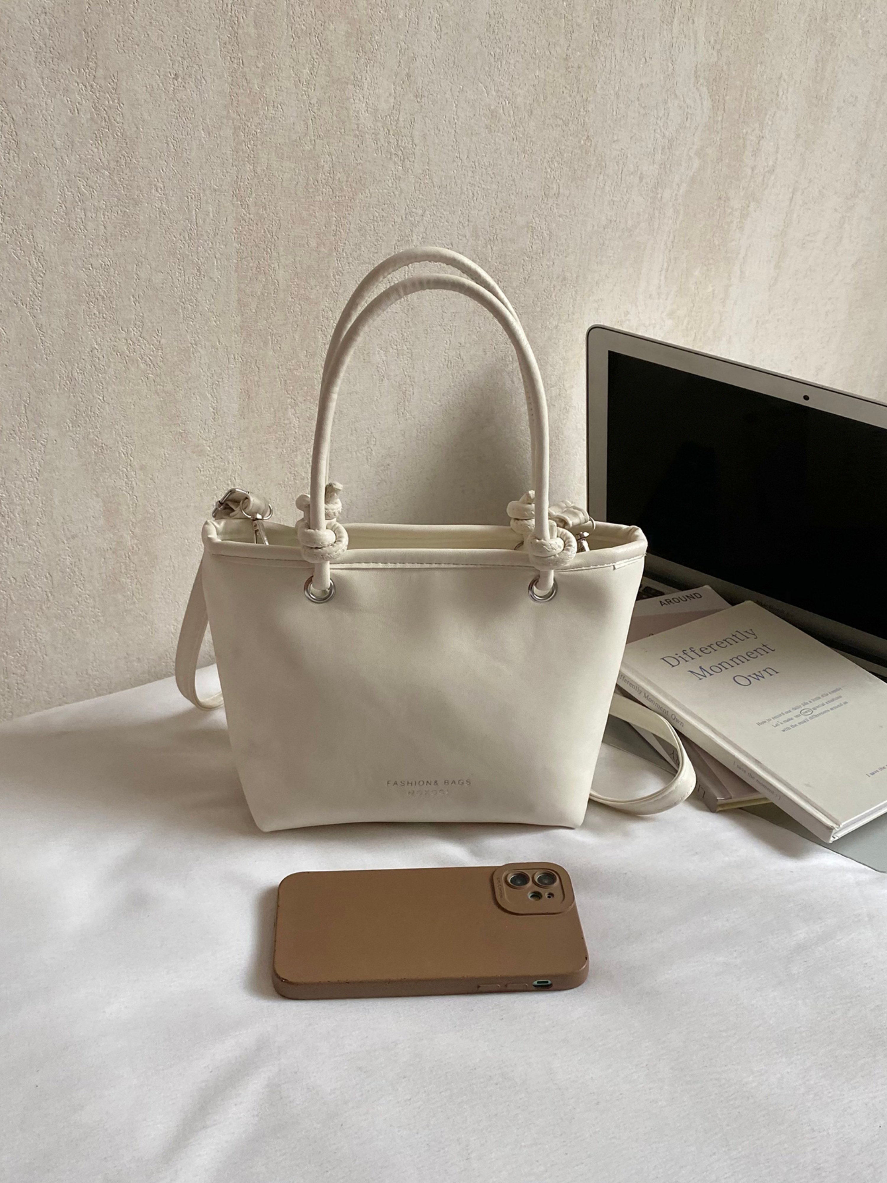 White Solid Handbag with Zip