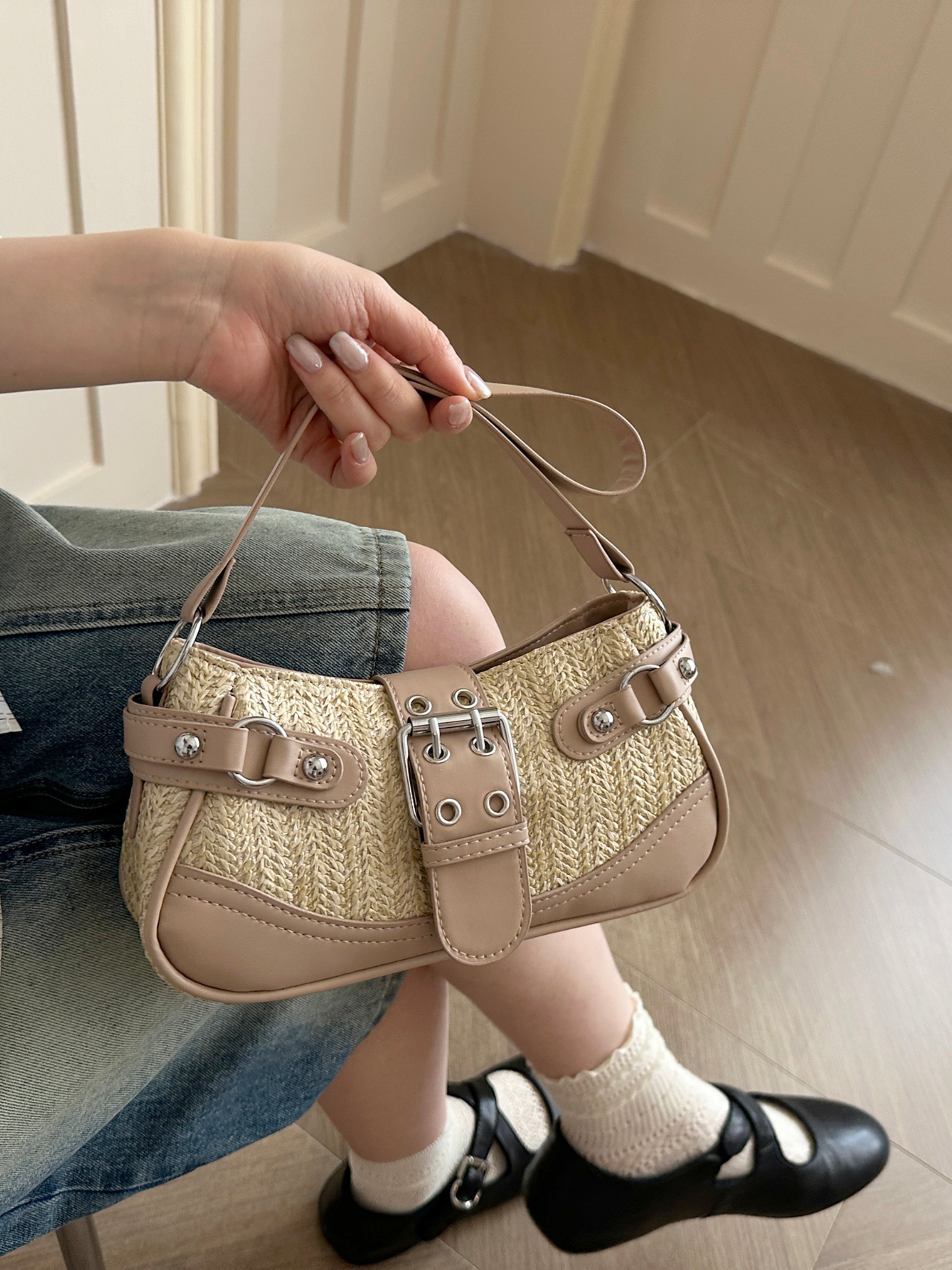 Khaki Texture Shoulder Bag with Zip