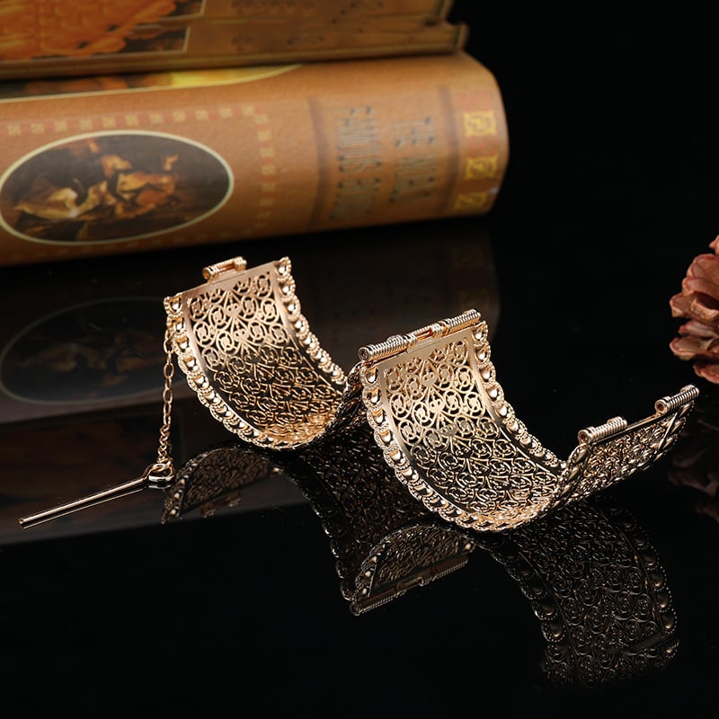 Gold Filigree Bangle Bracelet for Women - Casual Wear.