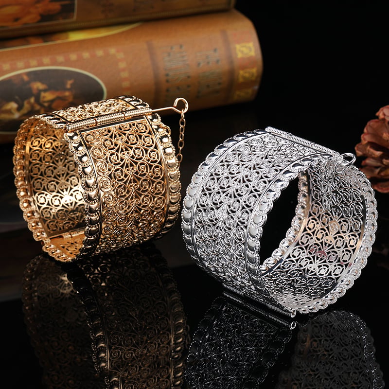Gold Filigree Bangle Bracelet for Women - Casual Wear.