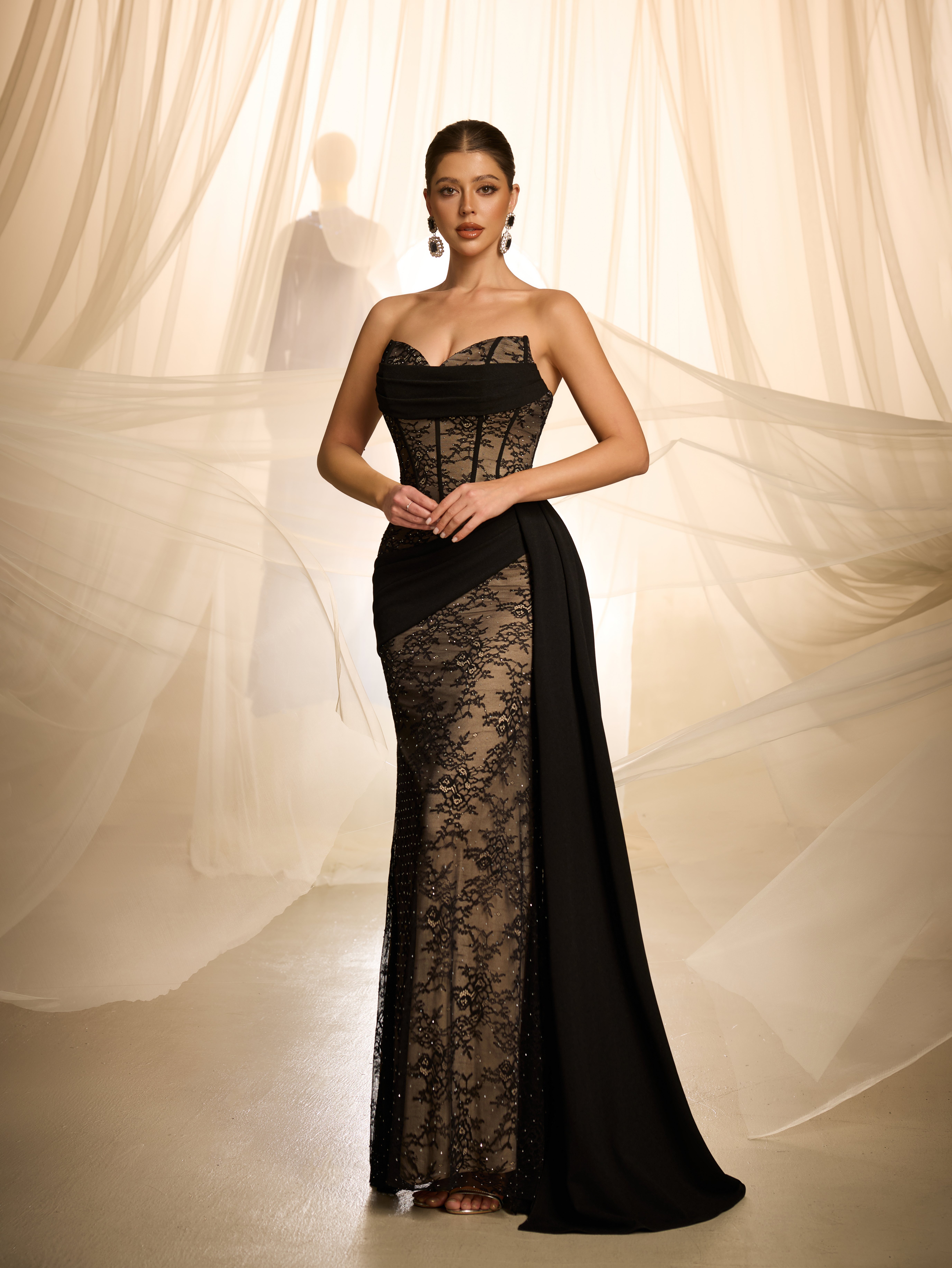 Black Lace Sleeveless Bodycon Maxi Dress