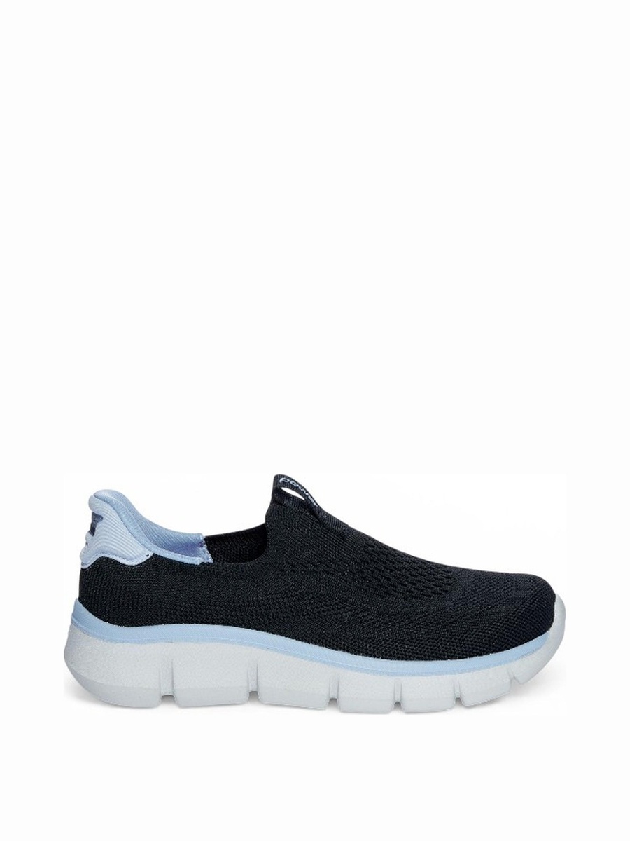 Black Knit Casual Slip‑On Sneakers